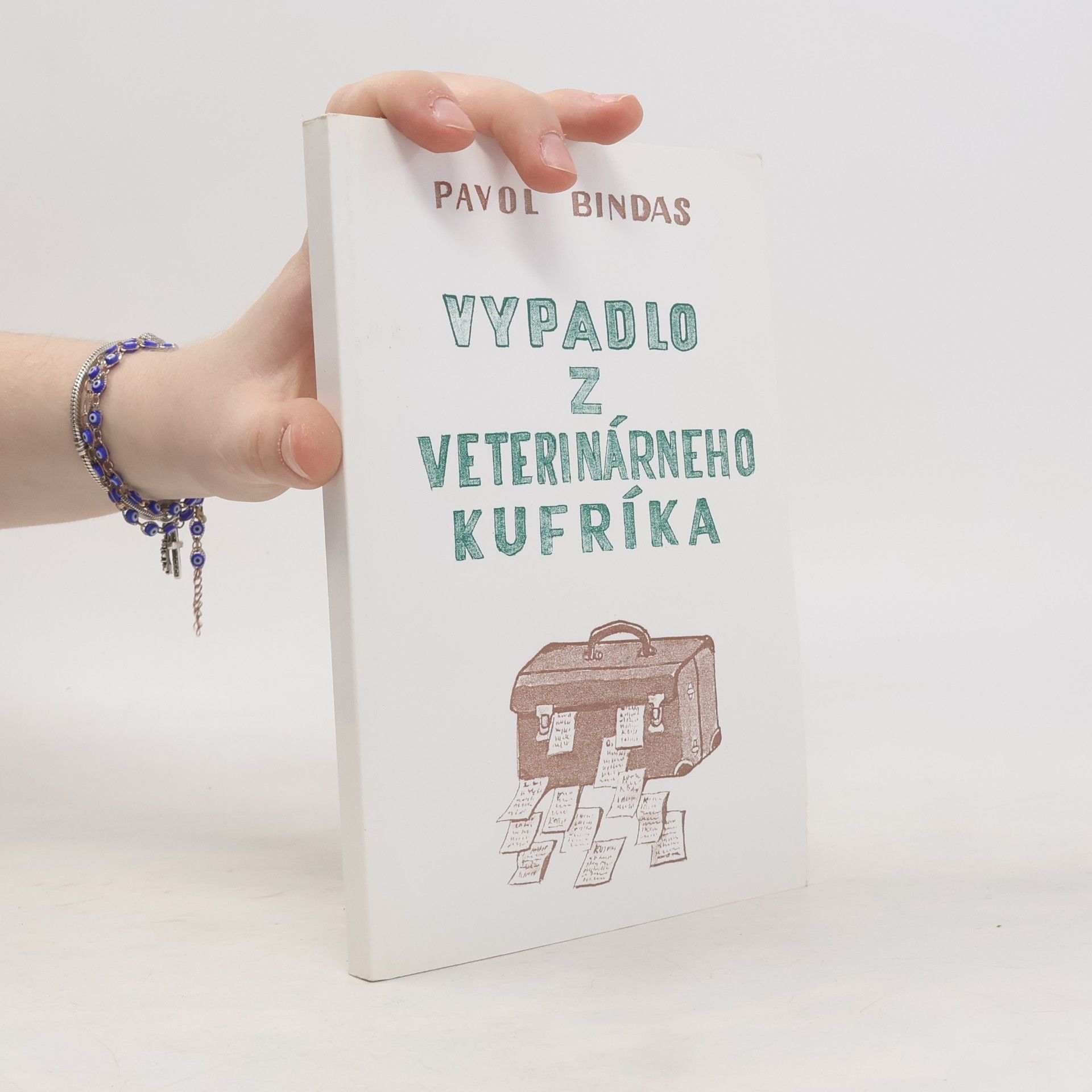 Jozef Mihal' Vypadlo z veterinárneho kufríka