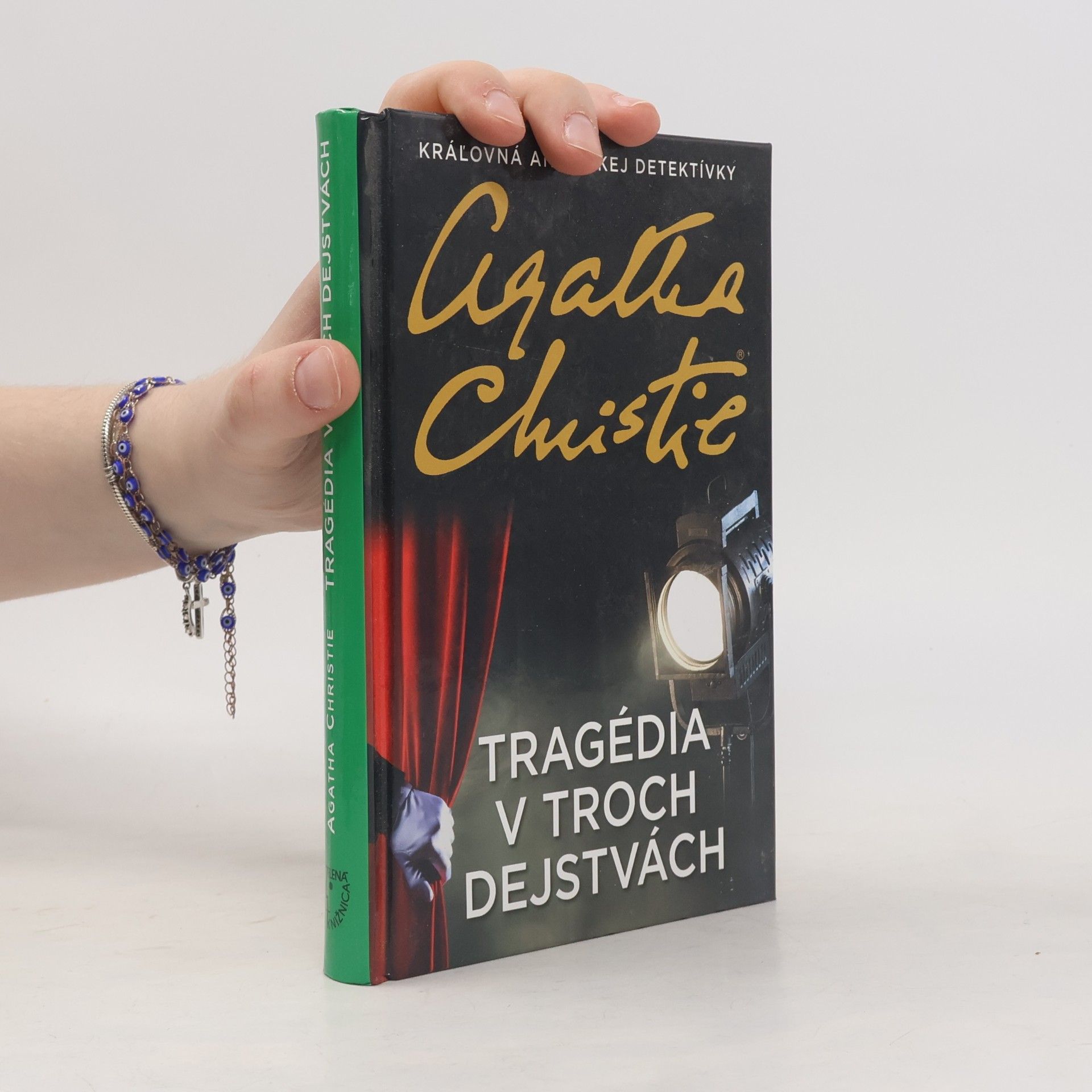 Agatha Christie Tragédia v troch dejstvách