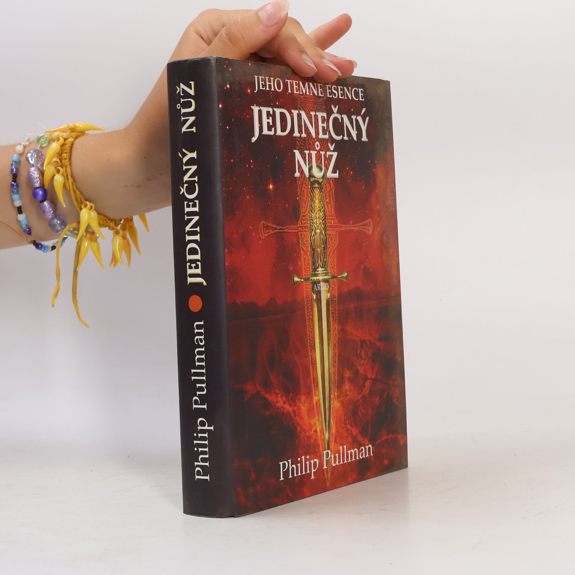 Philip Pullman Jeho temné esence. Jedinečný nůž
