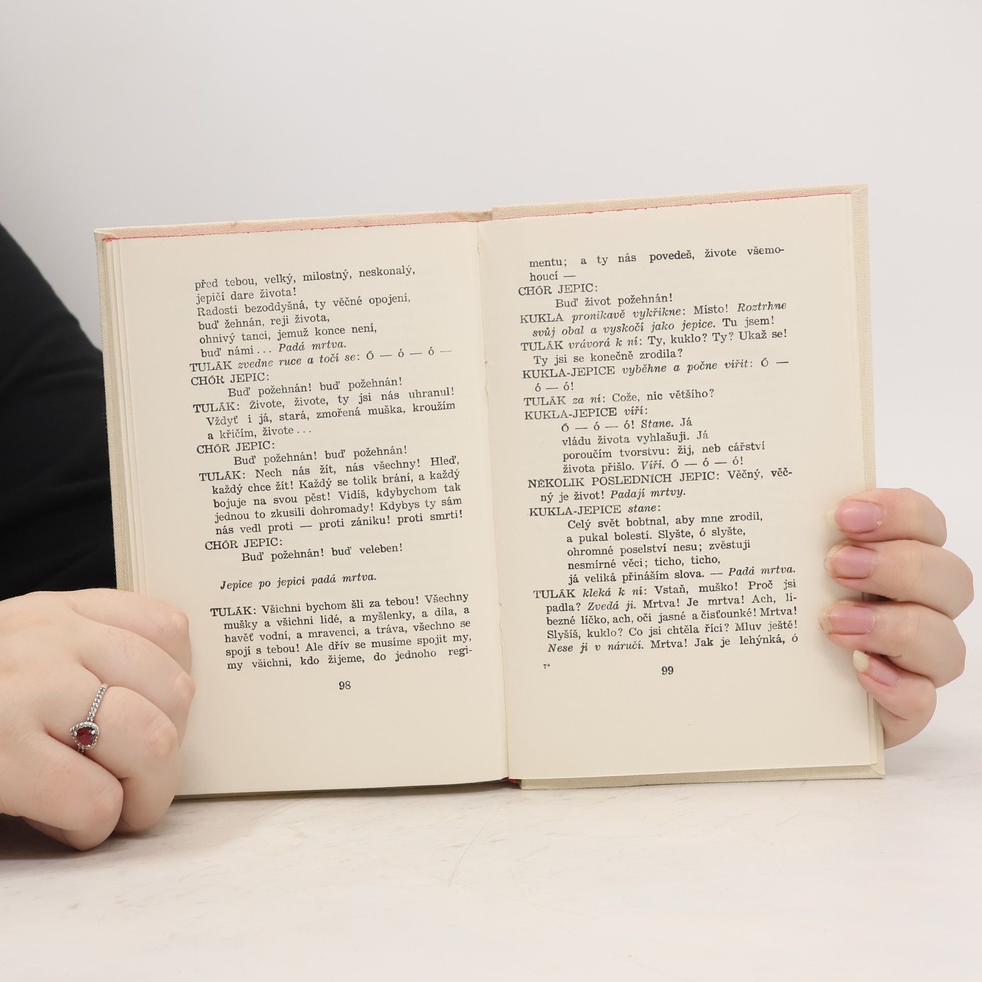 Karel Čapek Ze života hmyzu