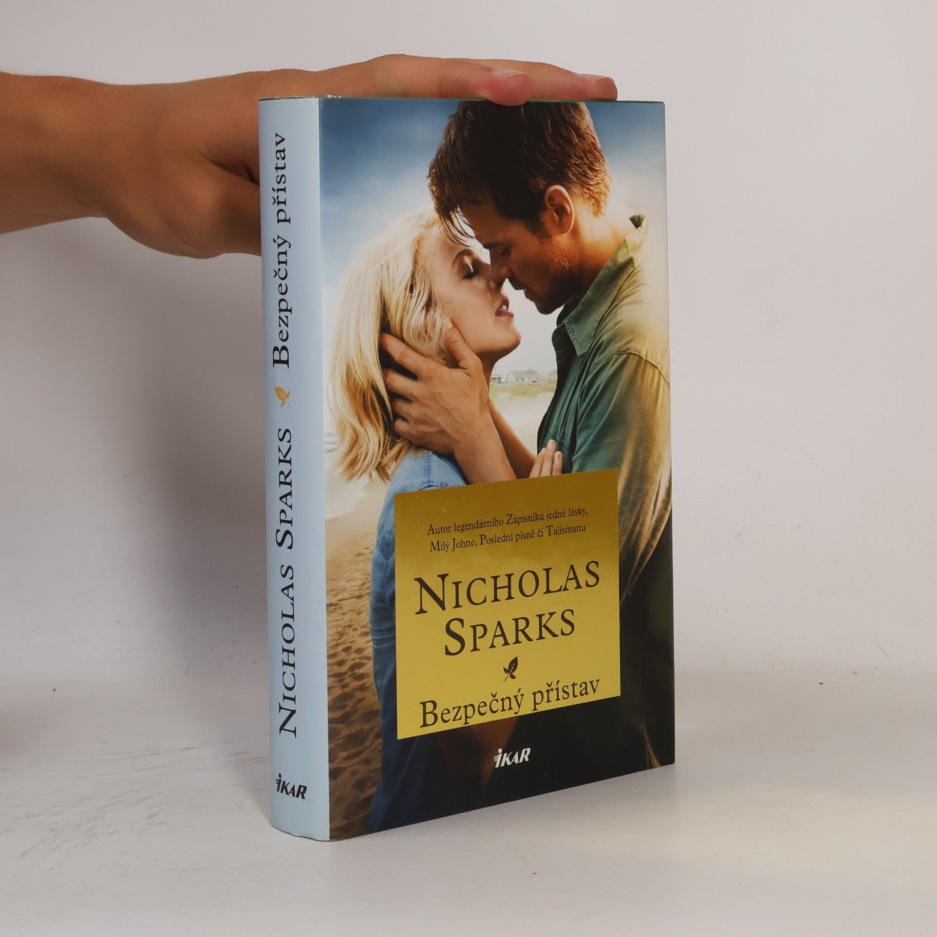 Nicholas Sparks Bezpečný přístav