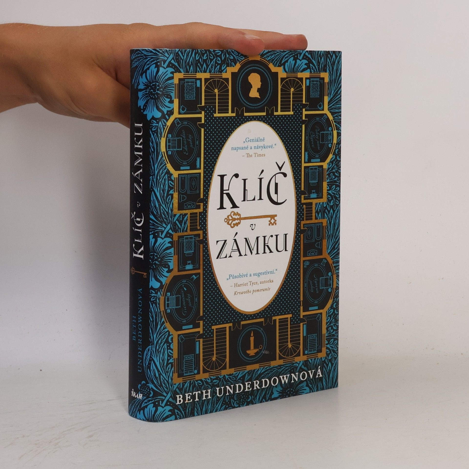 Beth Underdown Klíč v zámku