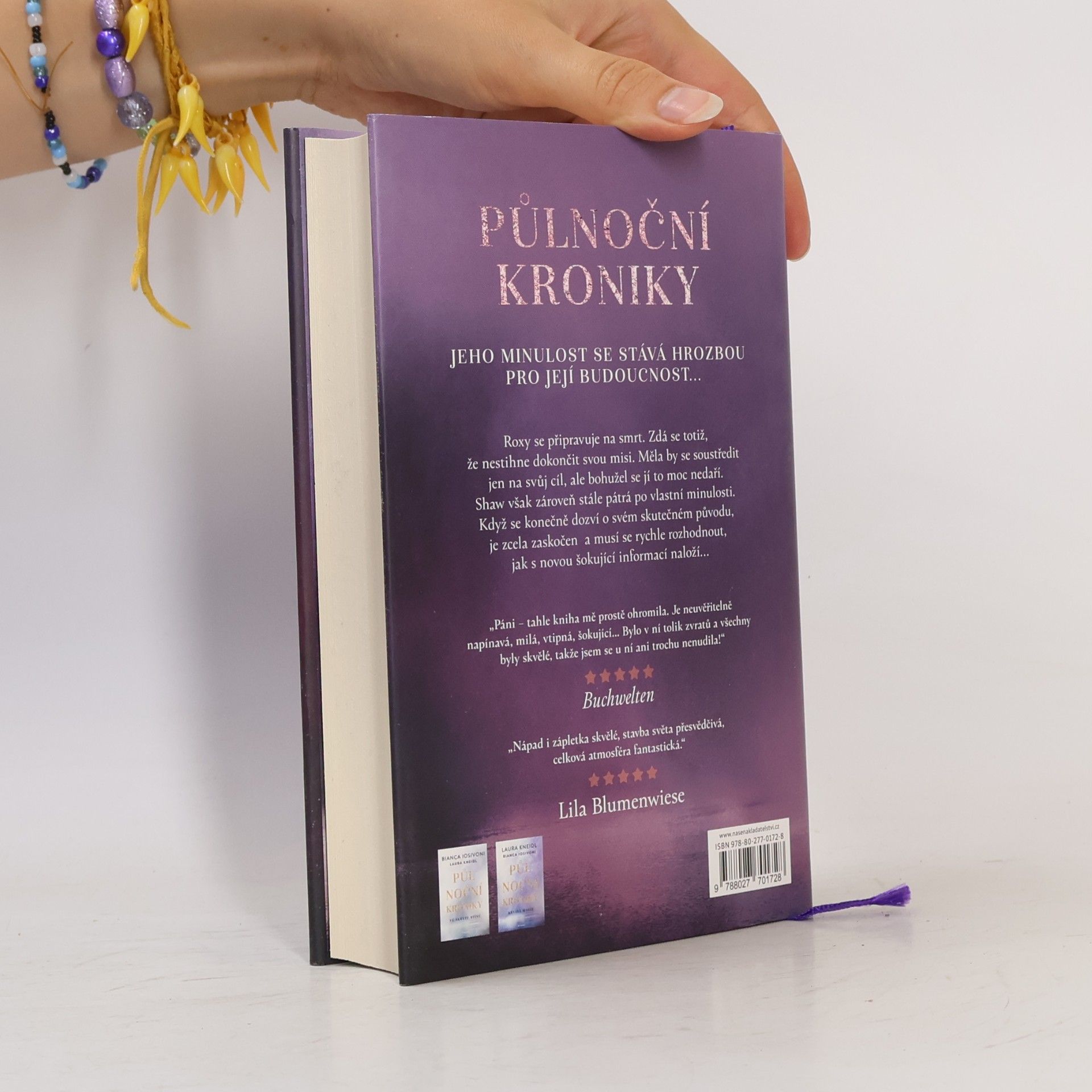 Bianca Iosivoni Půlnoční kroniky: Temný amulet.