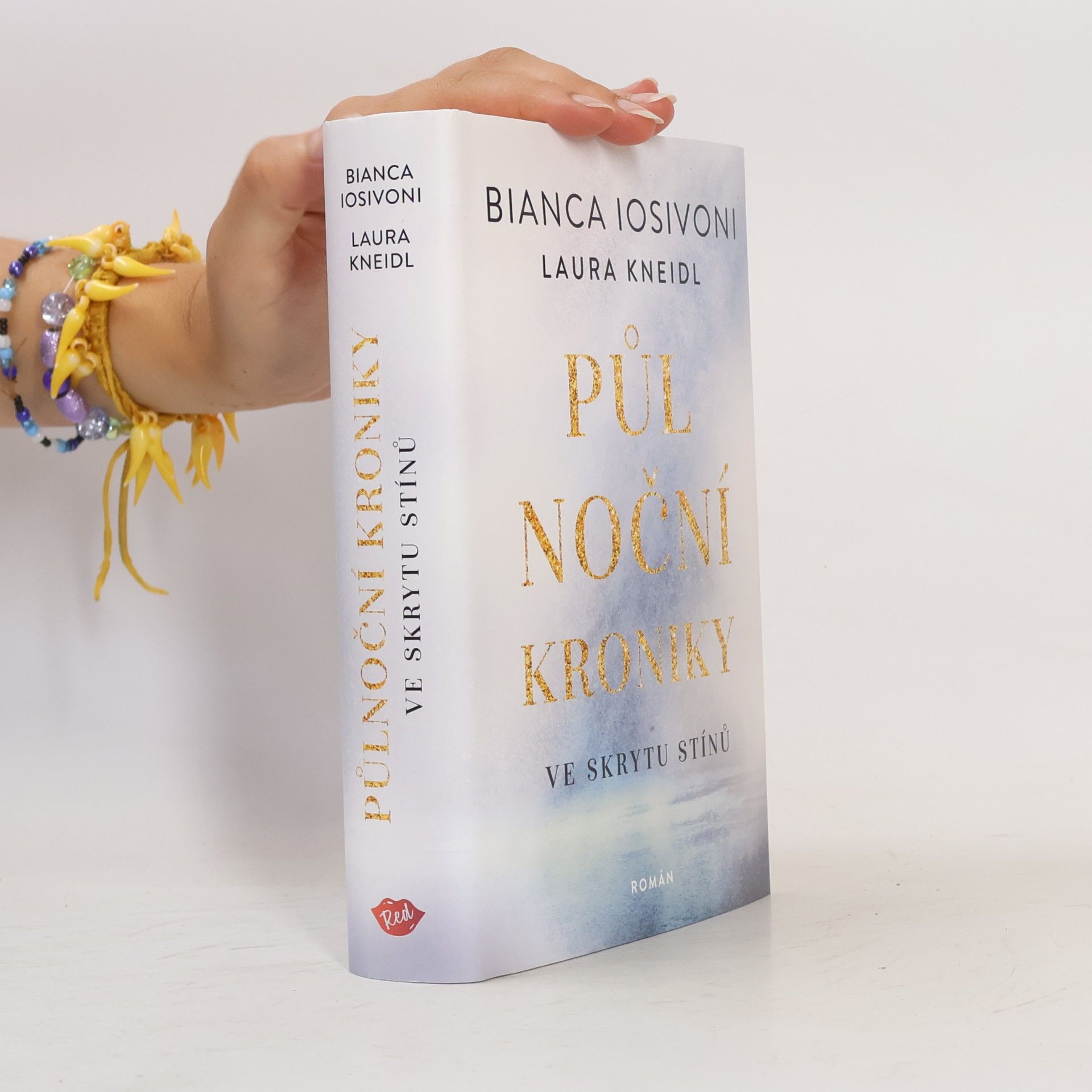 Bianca Iosivoni Ve skrytu stínů