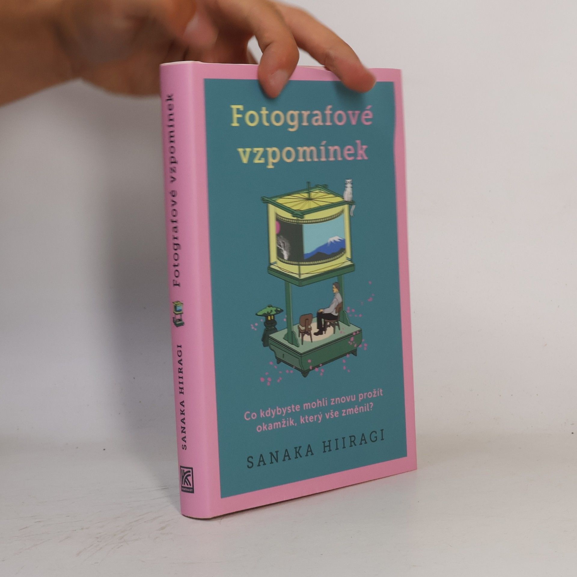 Sanaka Hiragi Fotografové vzpomínek