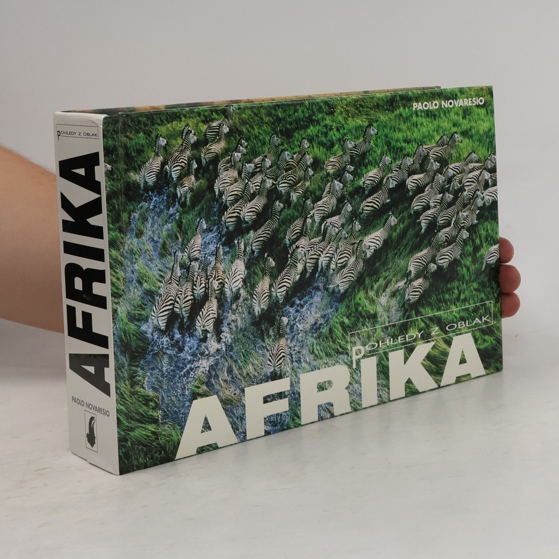 Paolo Novaresio Afrika. Pohledy z oblak