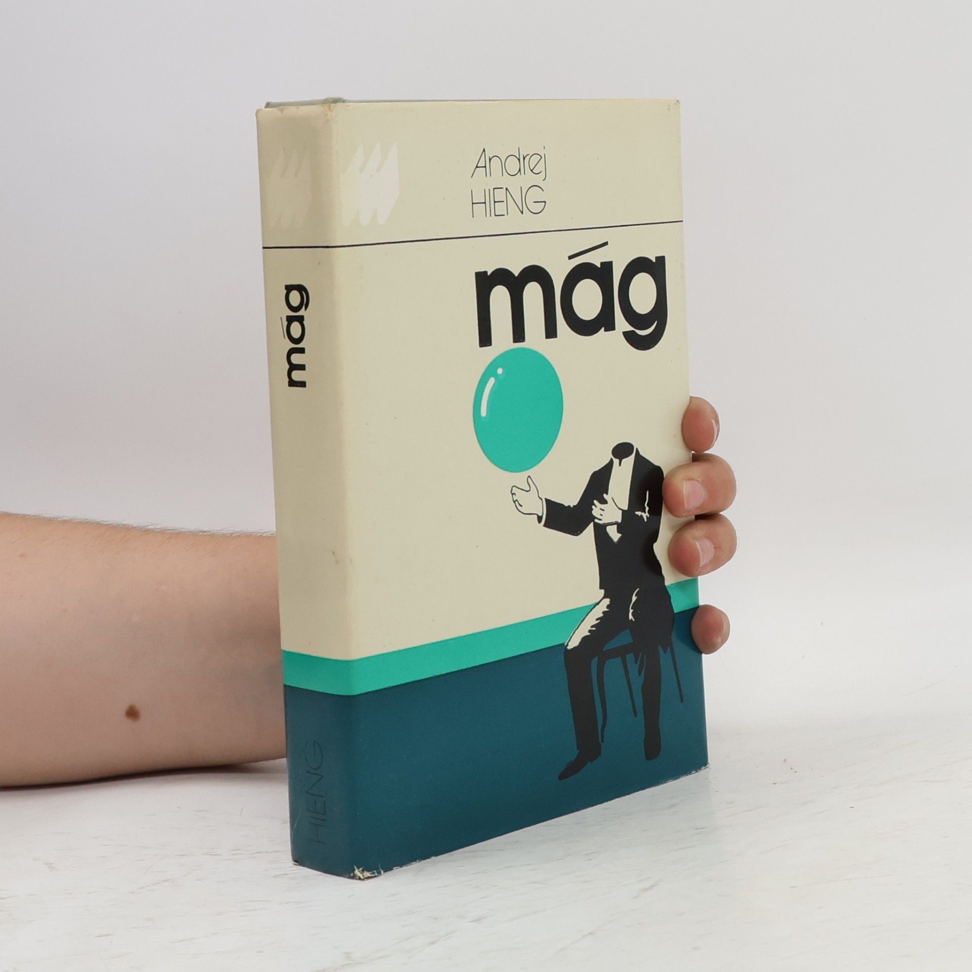 Mág