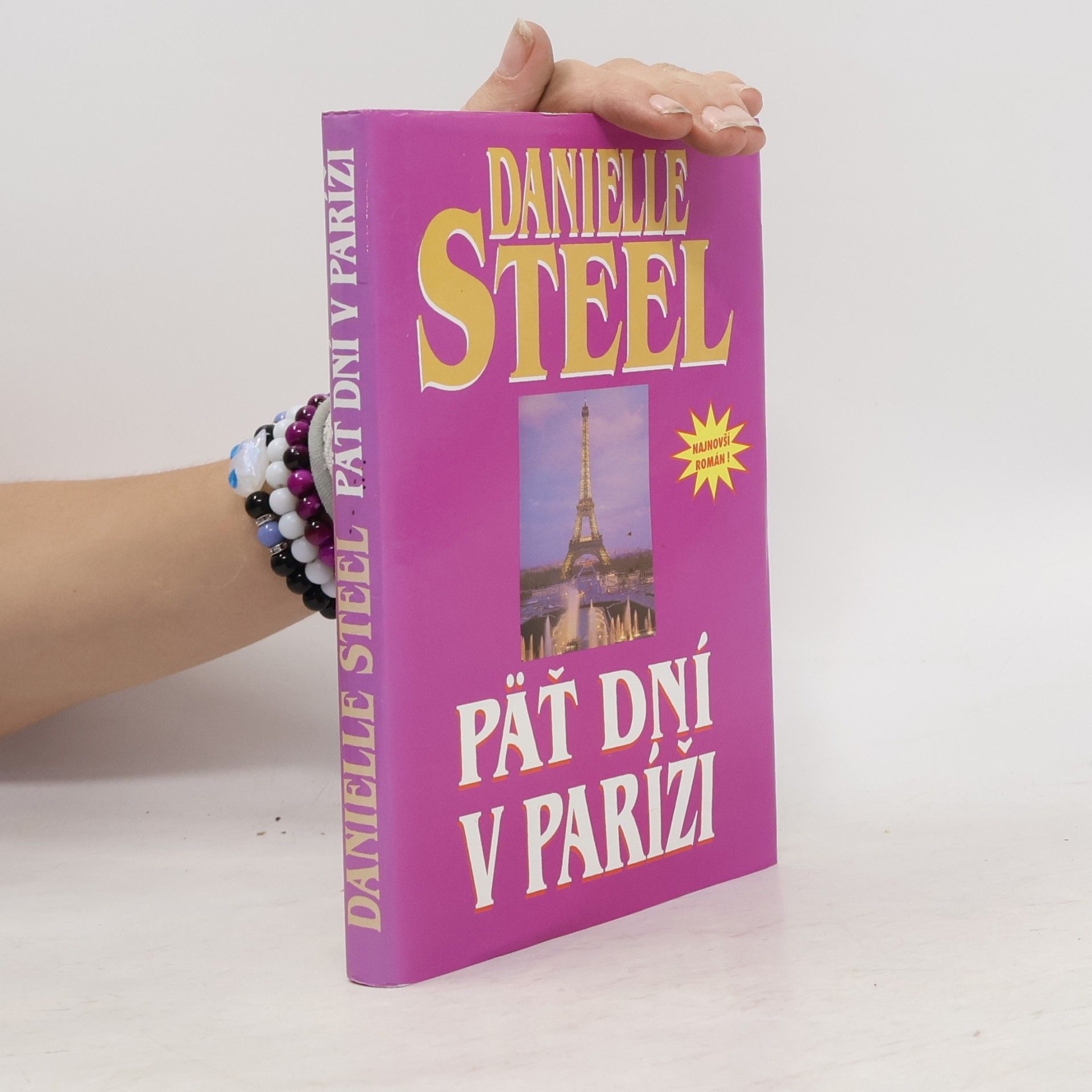 Danielle Steelová Päť dní v Paríži