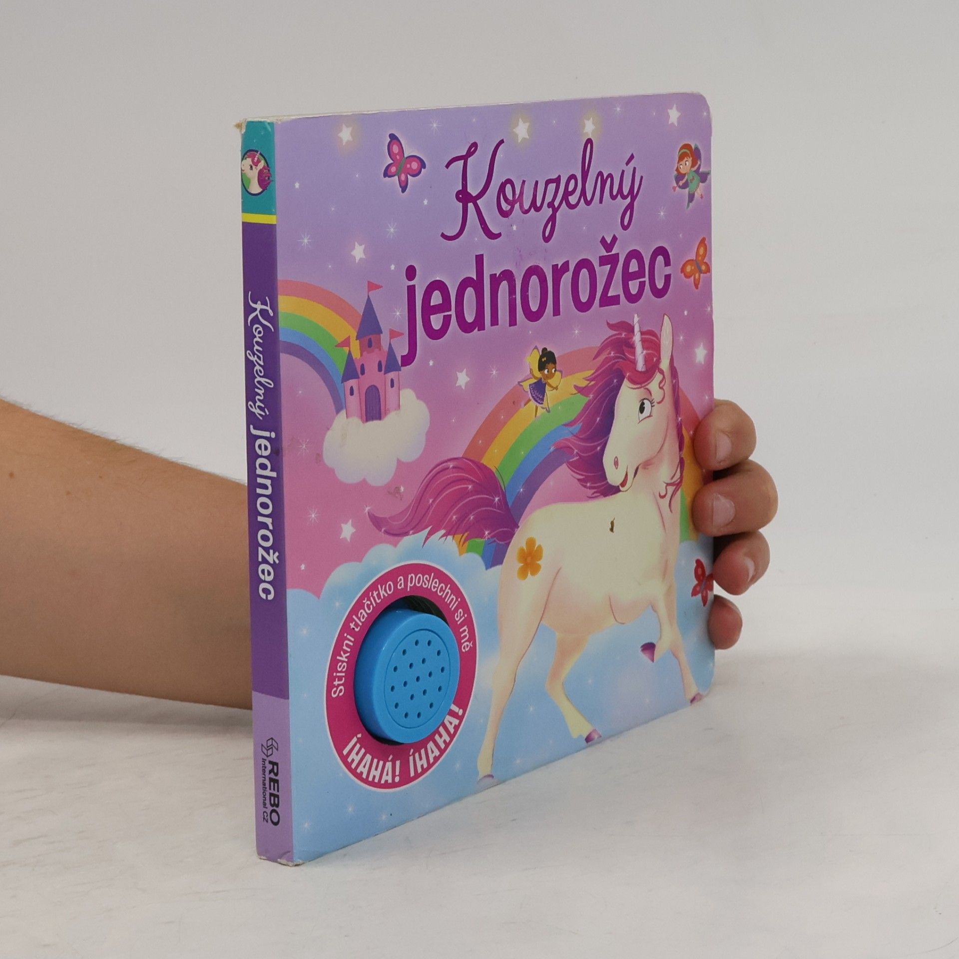 Amy Zhing Kouzelný jednorožec