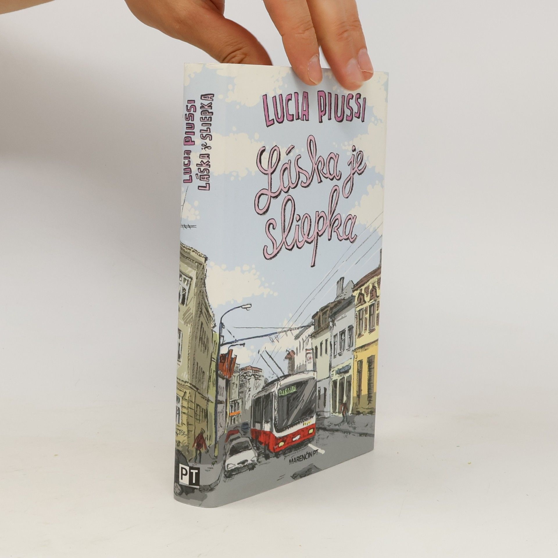Lucia Piussi Láska je sliepka