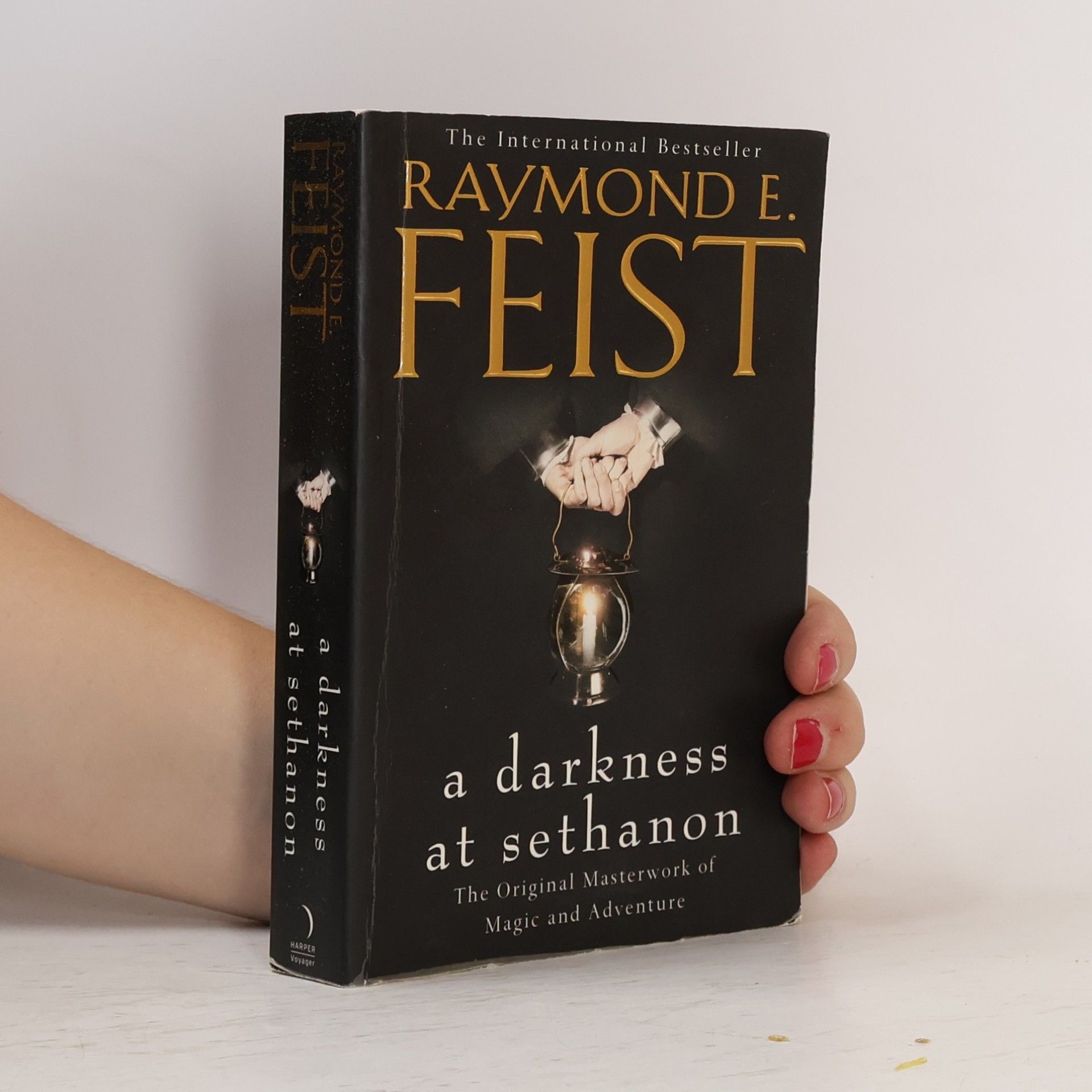 Raymond Feist A darkness at Sethanon