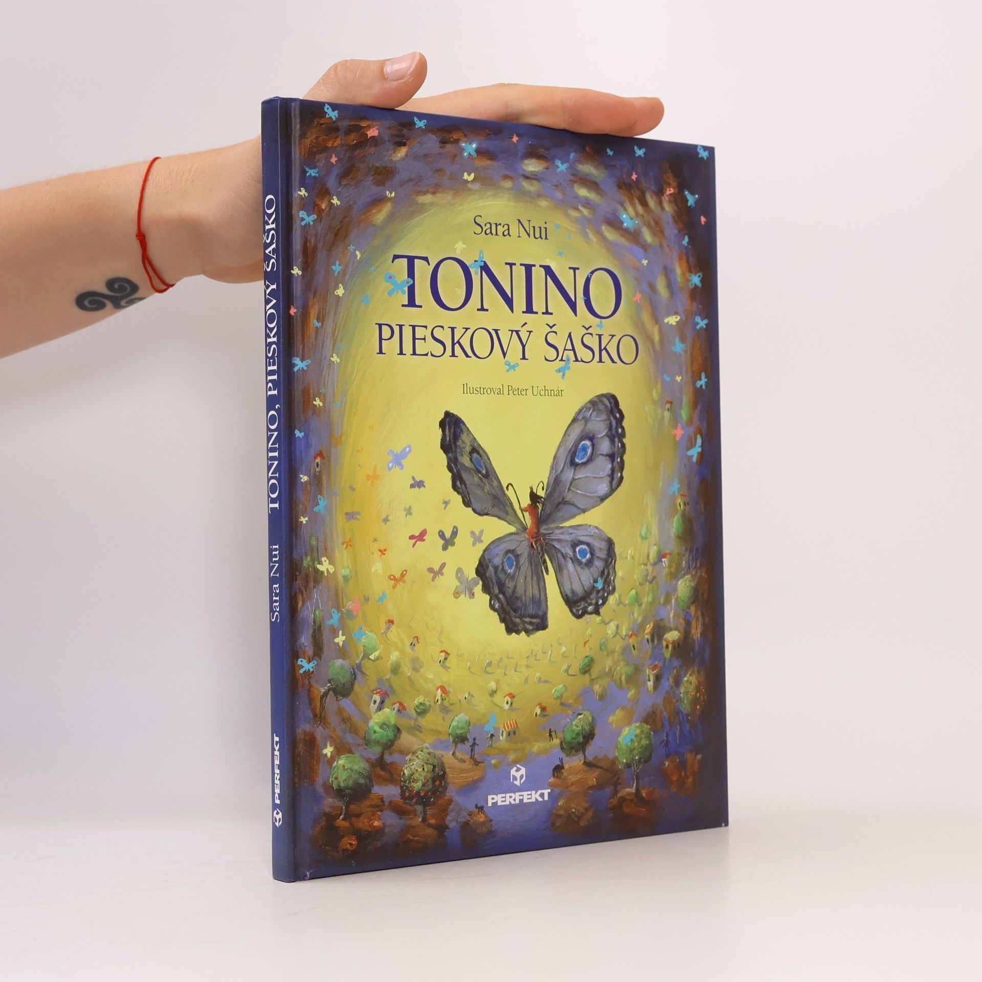 Nui Sara Tonino, pieskový šaško