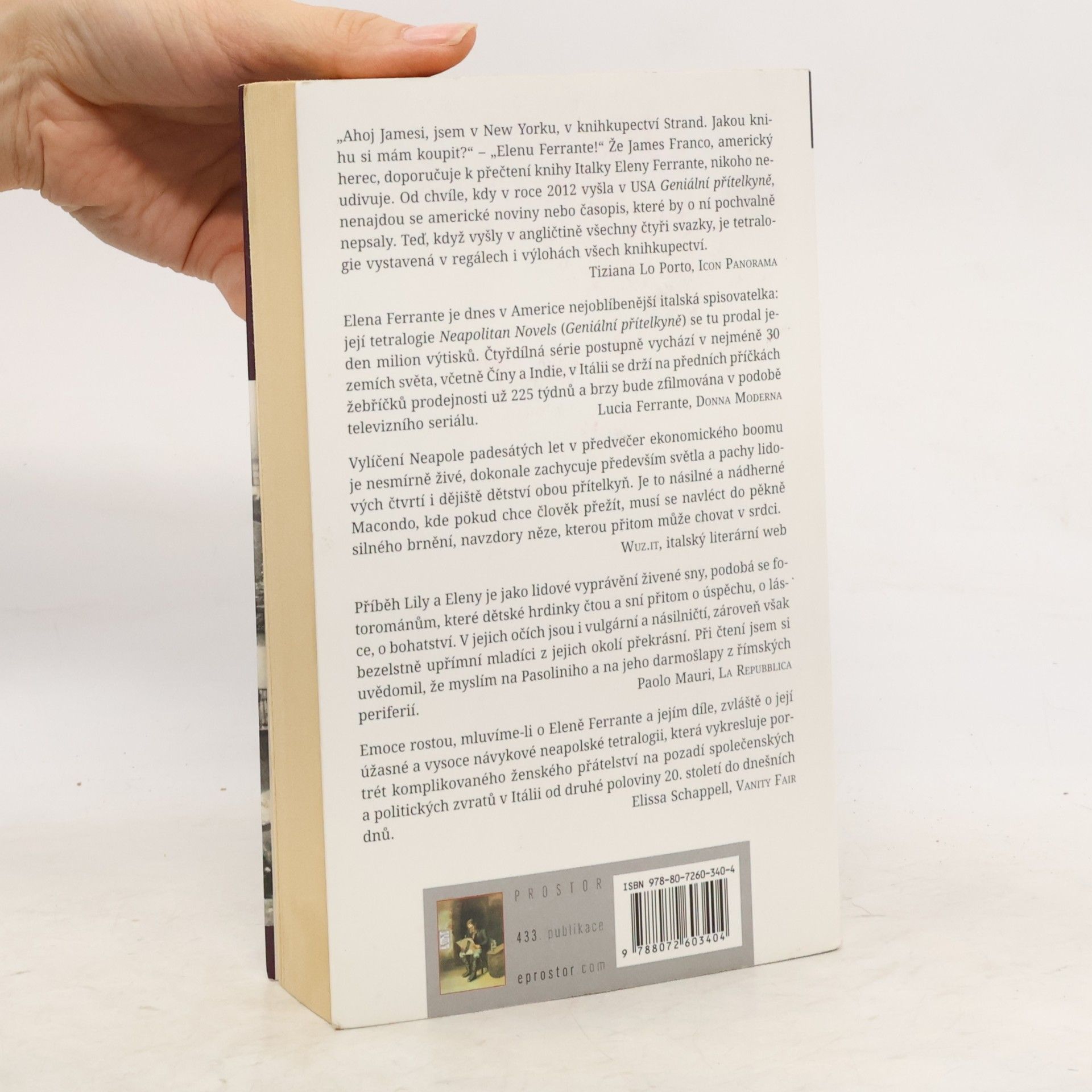 Elena Ferrante Geniální přítelkyně 1. Dětství a dospívání