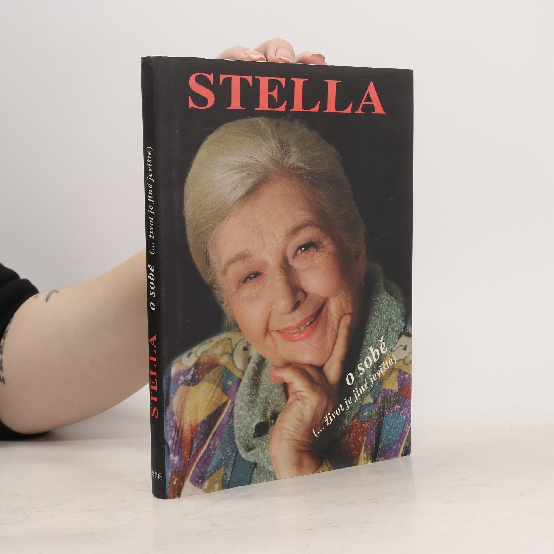 Stella Zázvorková Stella o sobě. (...život je jiné jeviště)