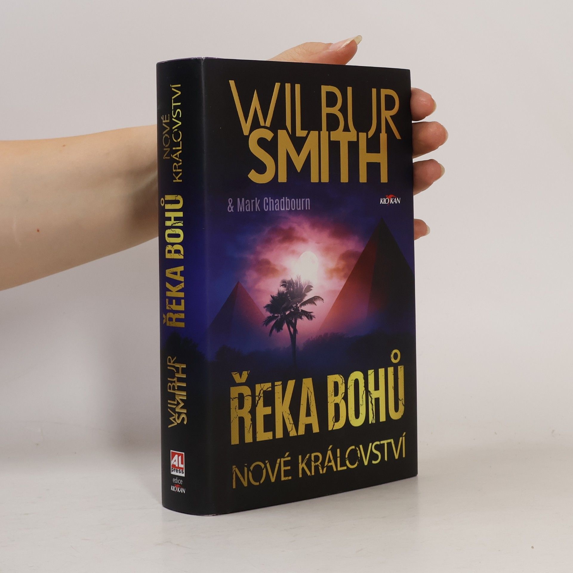 Wilbur A. Smith Řeka bohů. Nové království