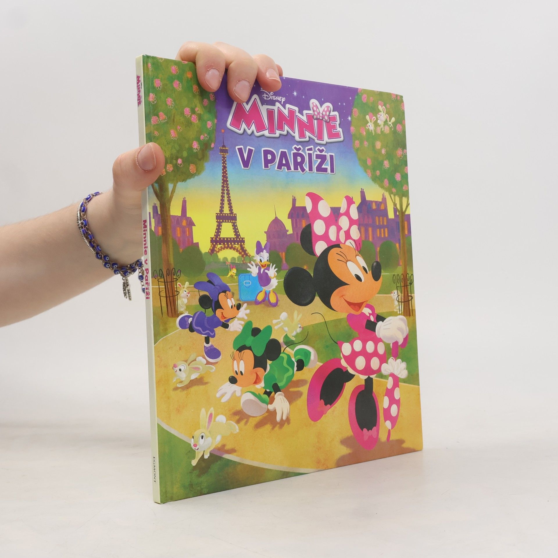 Minnie v Paříži
