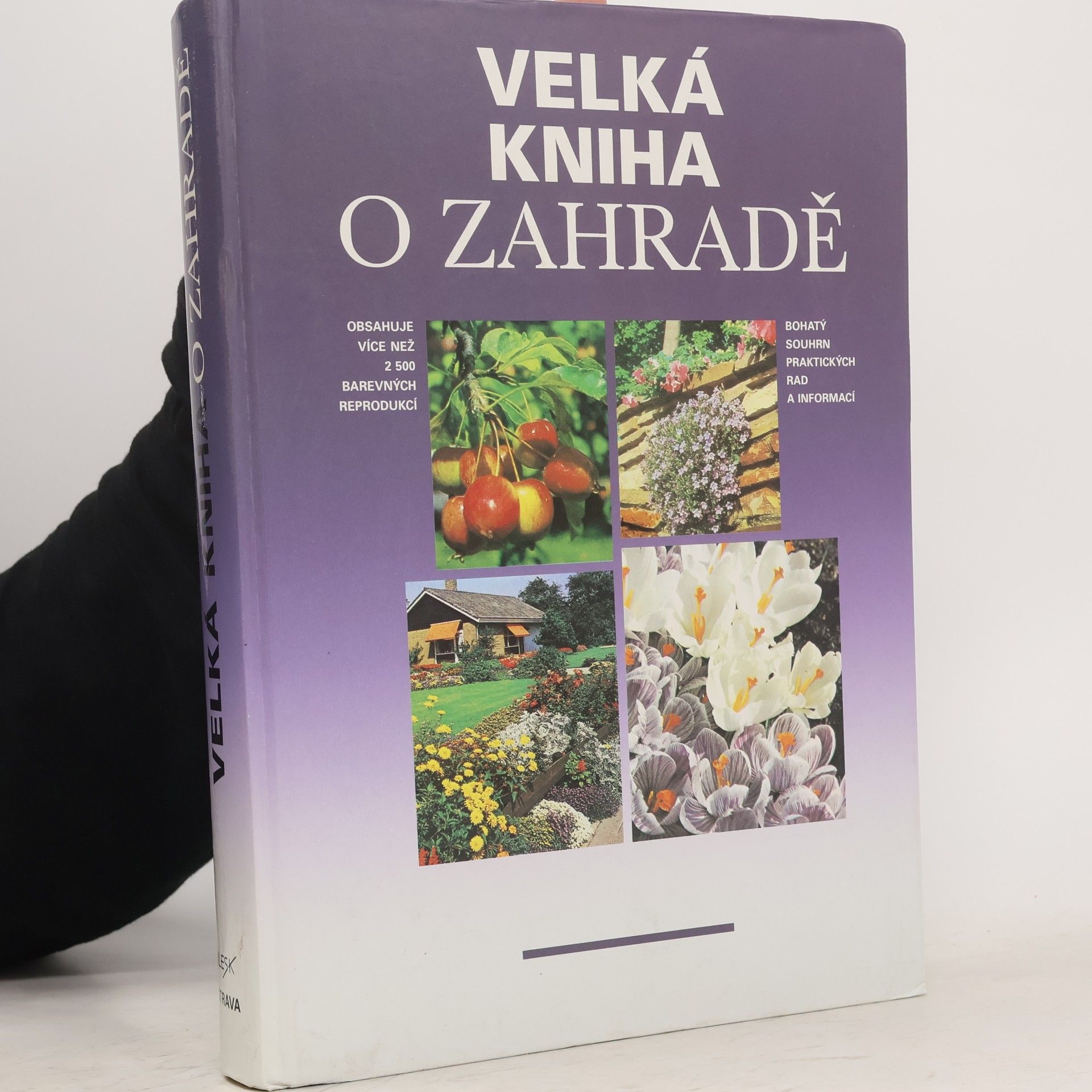 Velká kniha o zahradě