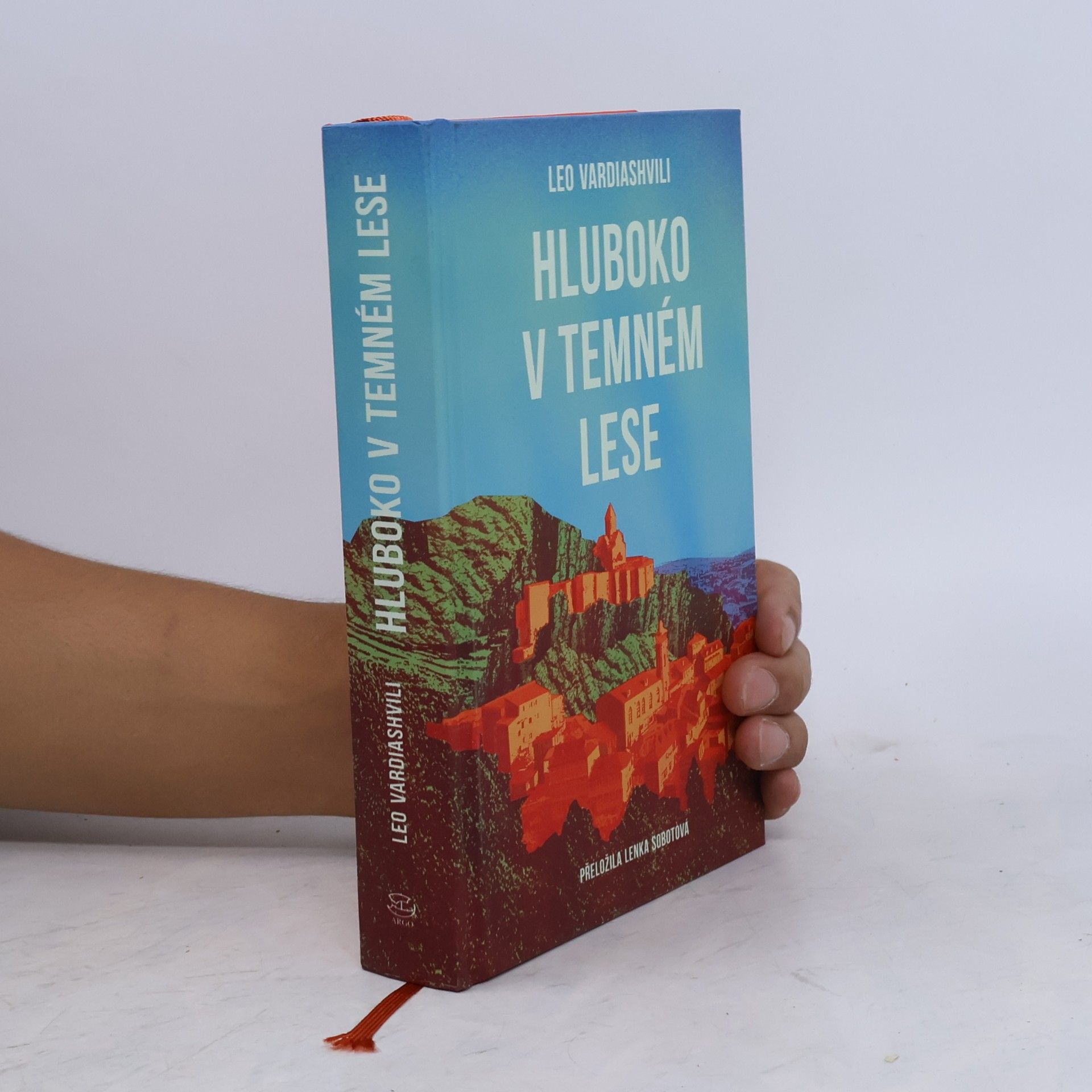 Hluboko v temném lese