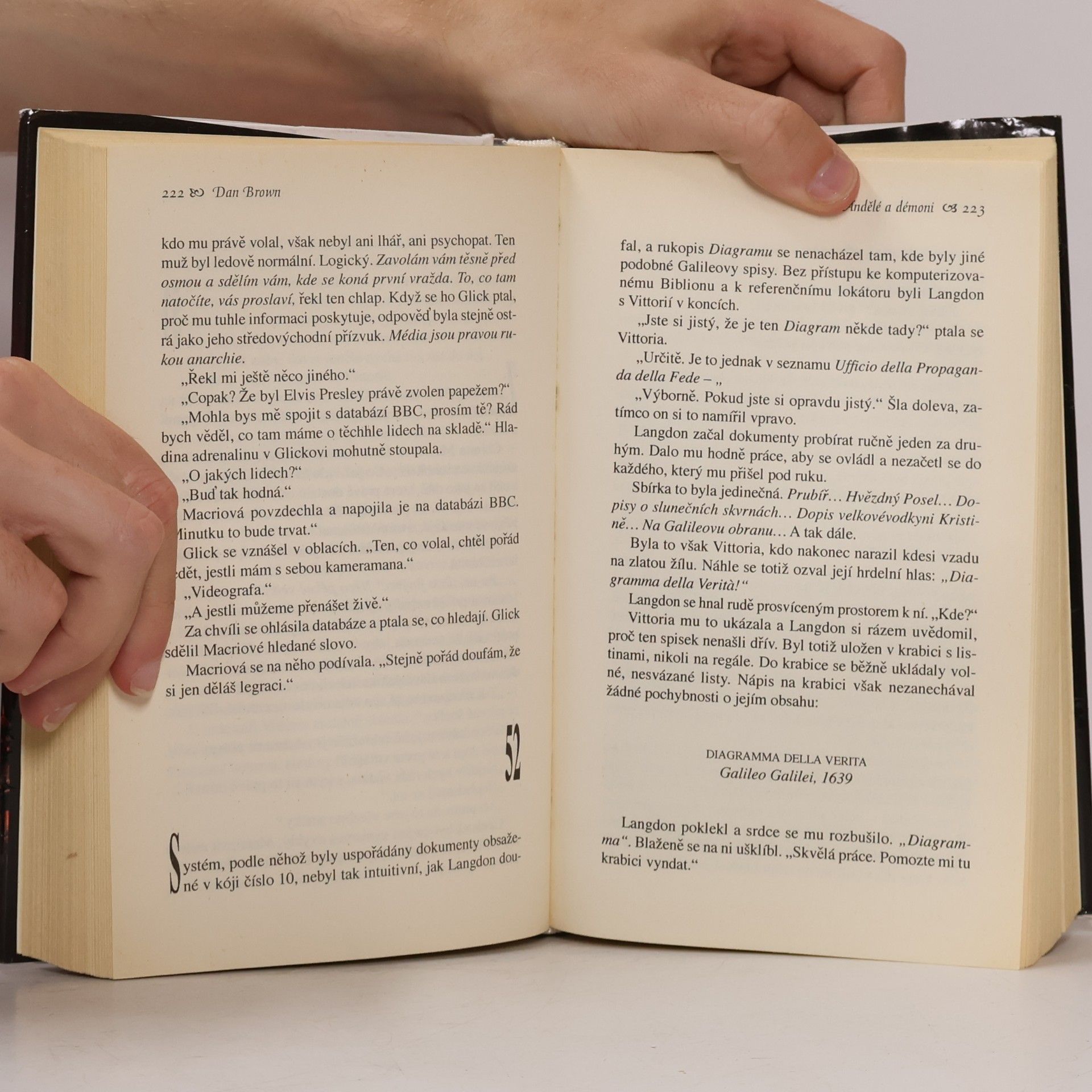 Dan Brown Andělé a démoni