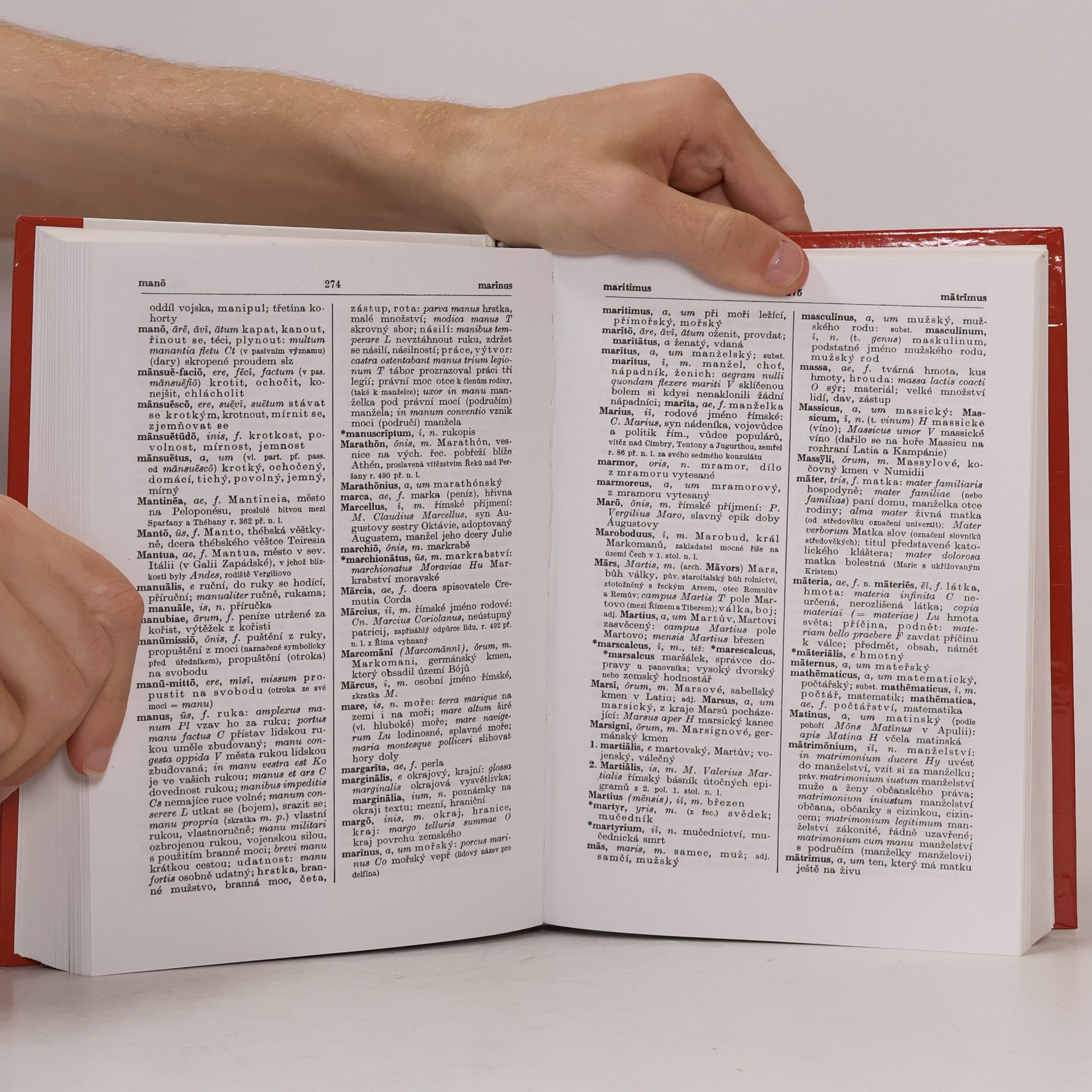 Various authors Latinsko český slovník