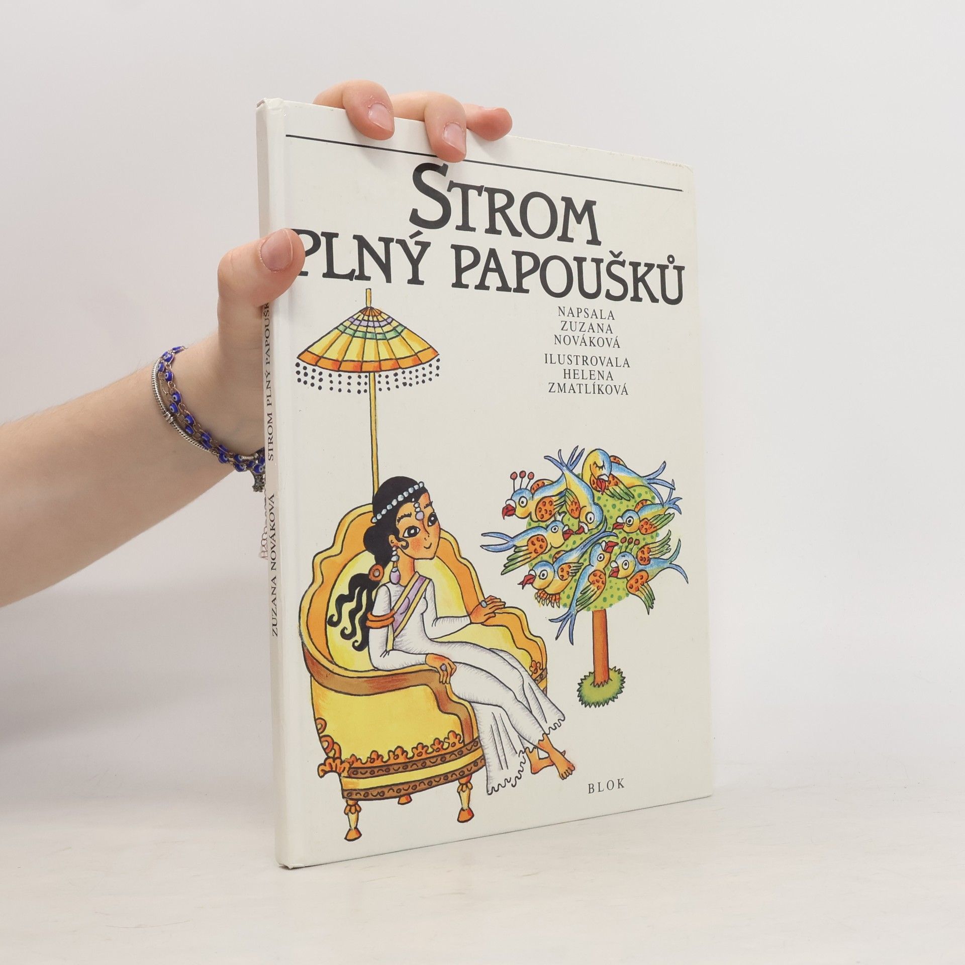 Zuzana Renčová Strom plný papoušků
