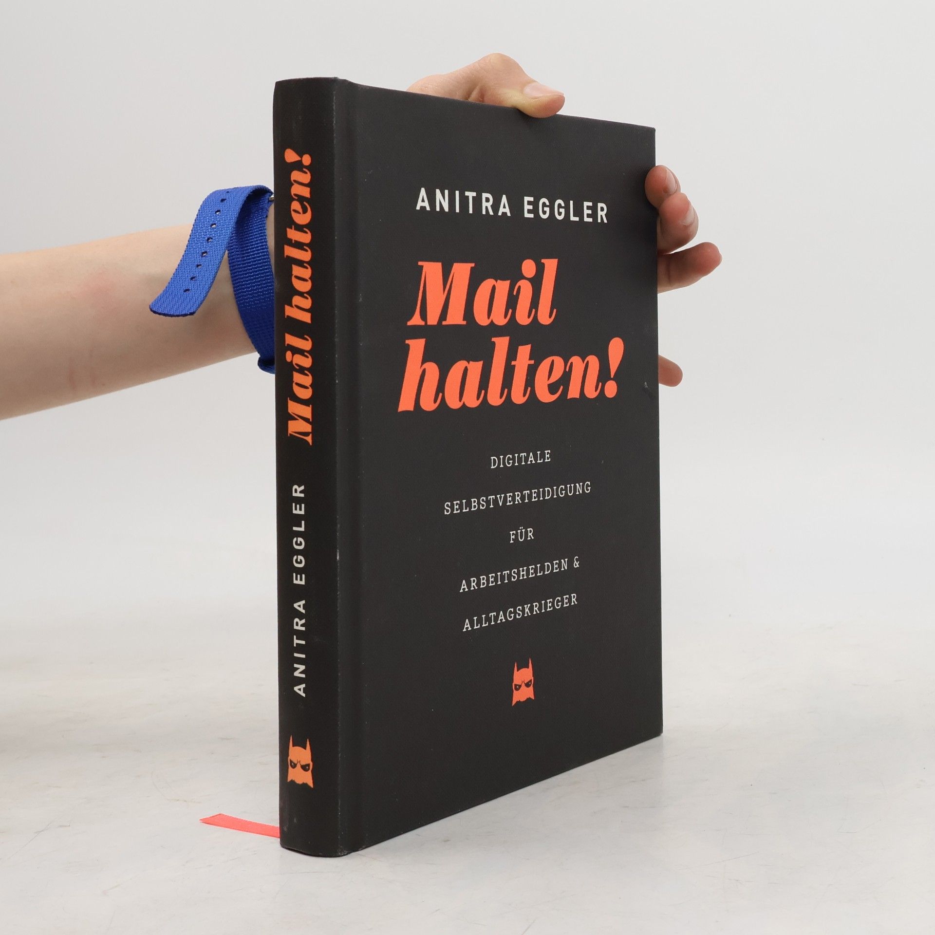 Anitra Eggler Mail halten!