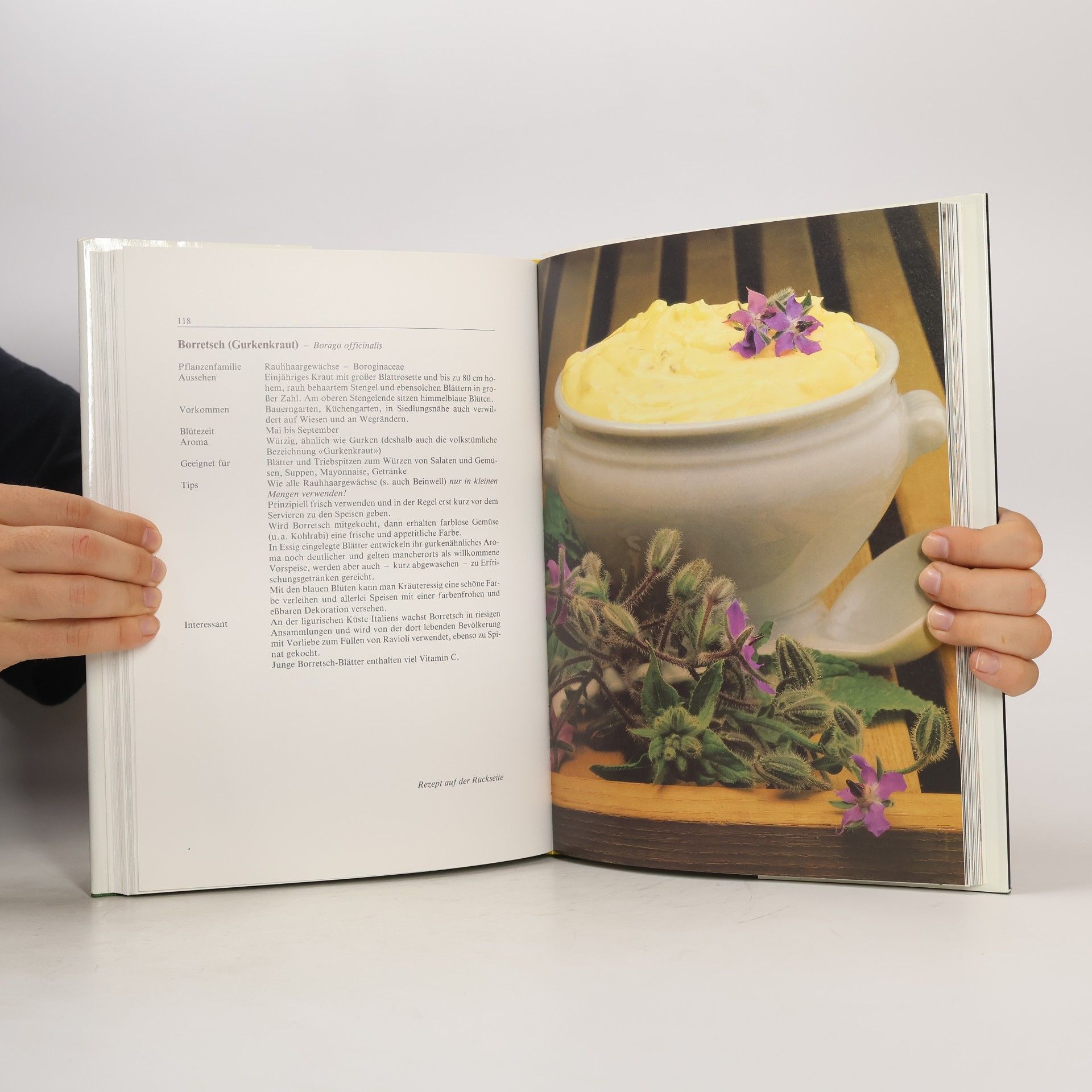 Lilo Hosslin Kochen mit Blumen