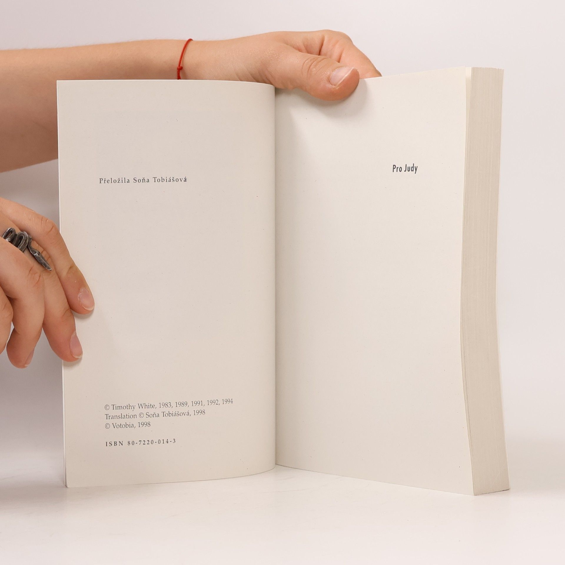 Soňa Tobiášová Oheň v dlaních. Život Boba Marleyho
