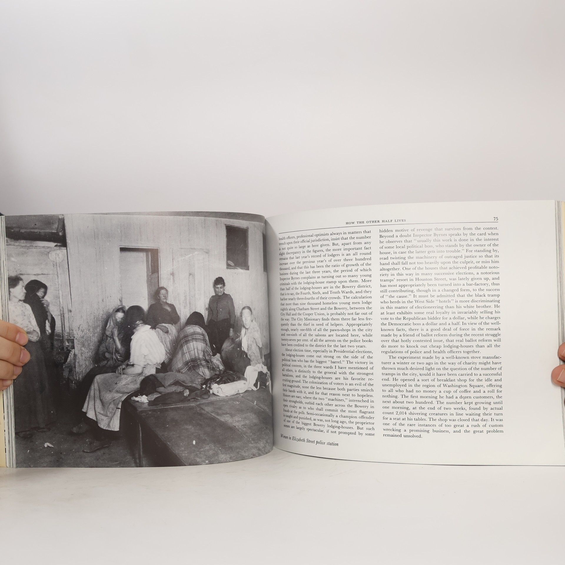 Jacob Augustus Riis How the Other Half Lives: With 100 Photographs from the Riis Collection