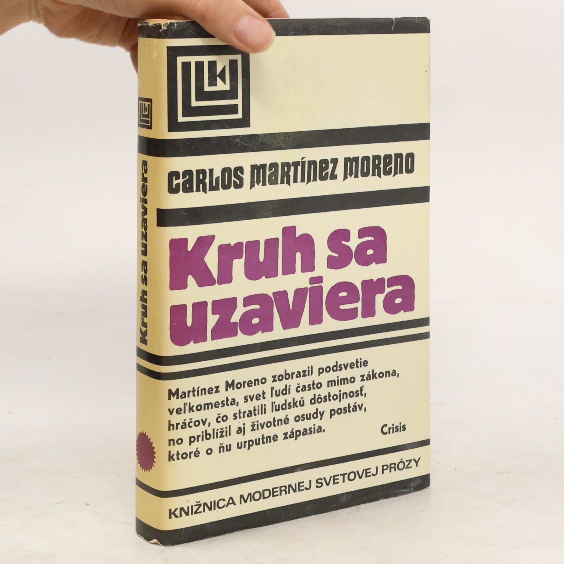 Carlos Martínez Moreno Kruh sa uzaviera