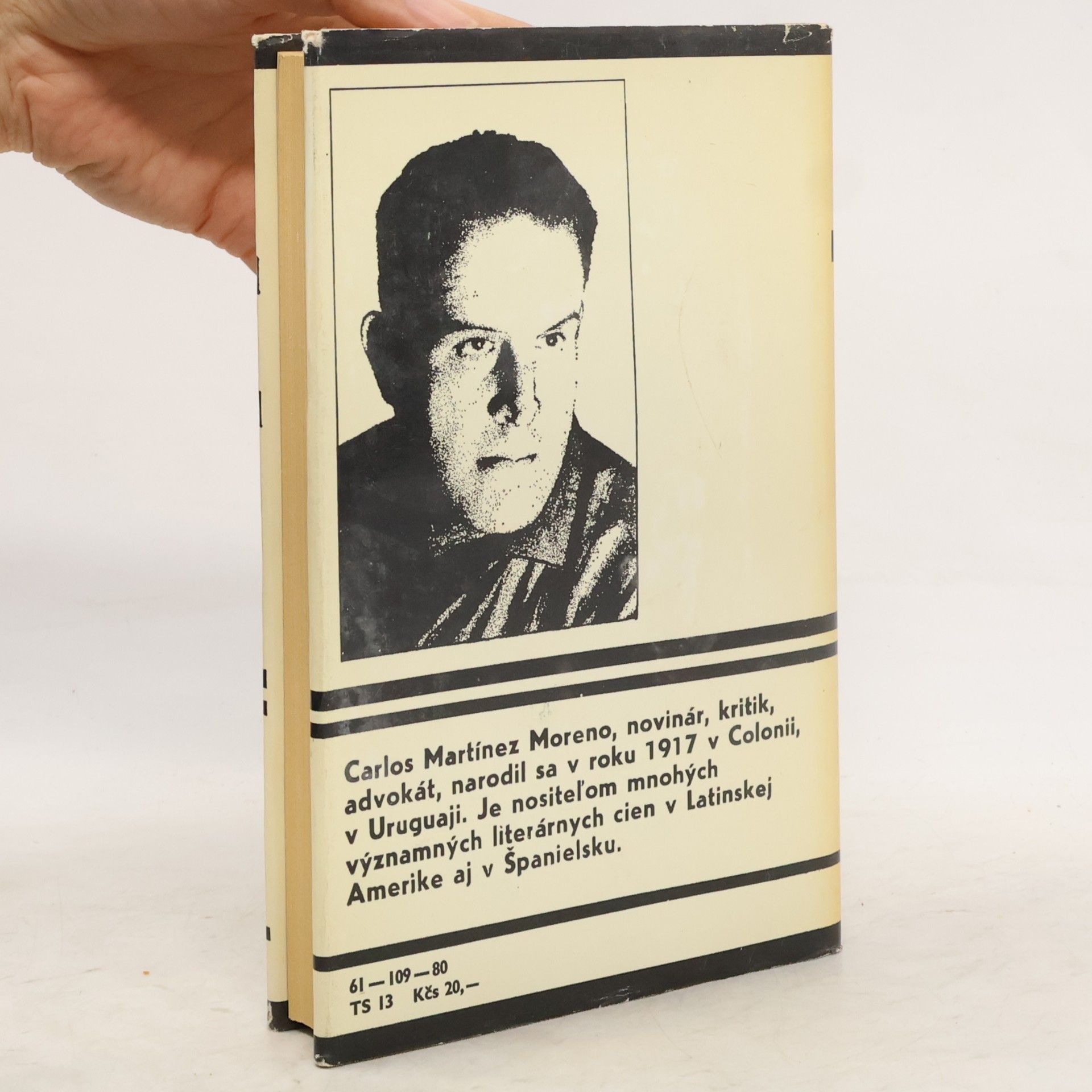Carlos Martínez Moreno Kruh sa uzaviera
