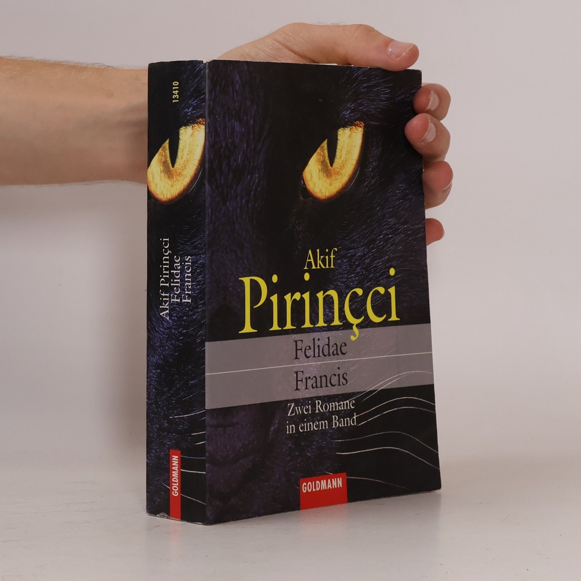 Akif Pirincci Felidae