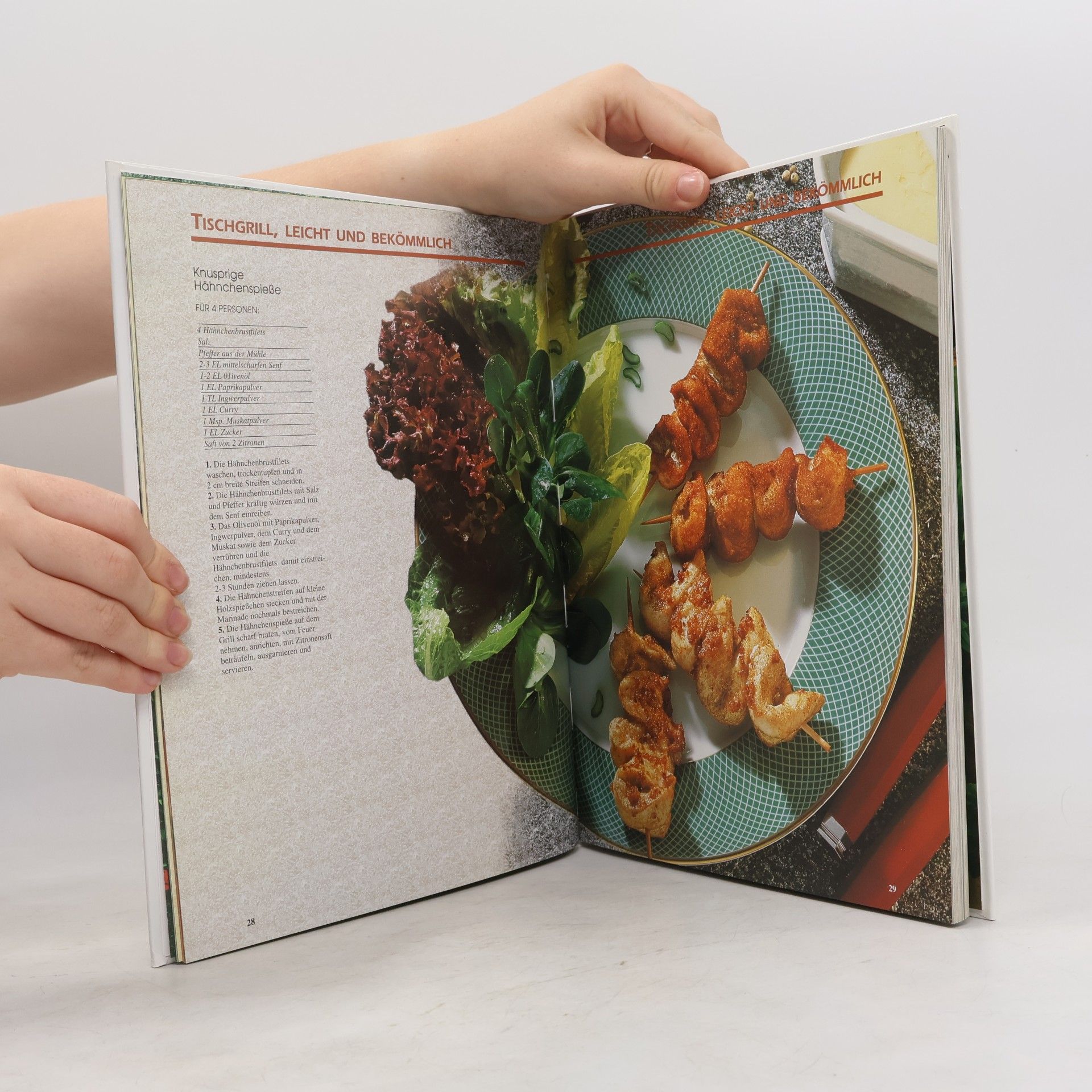 Autorenkollektiv Kochen bei Tisch