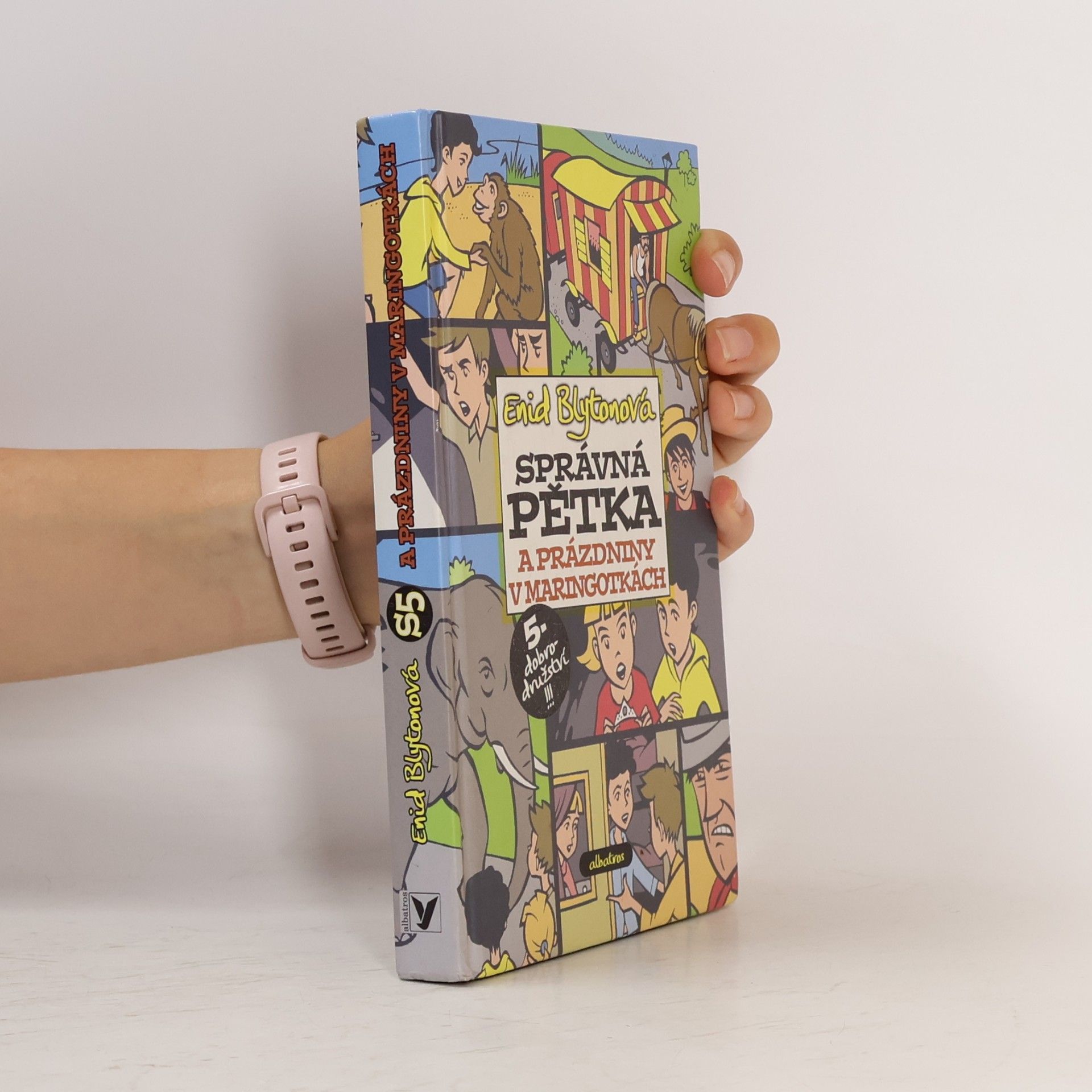 Enid Blyton Správná pětka a prázdniny v maringotkách