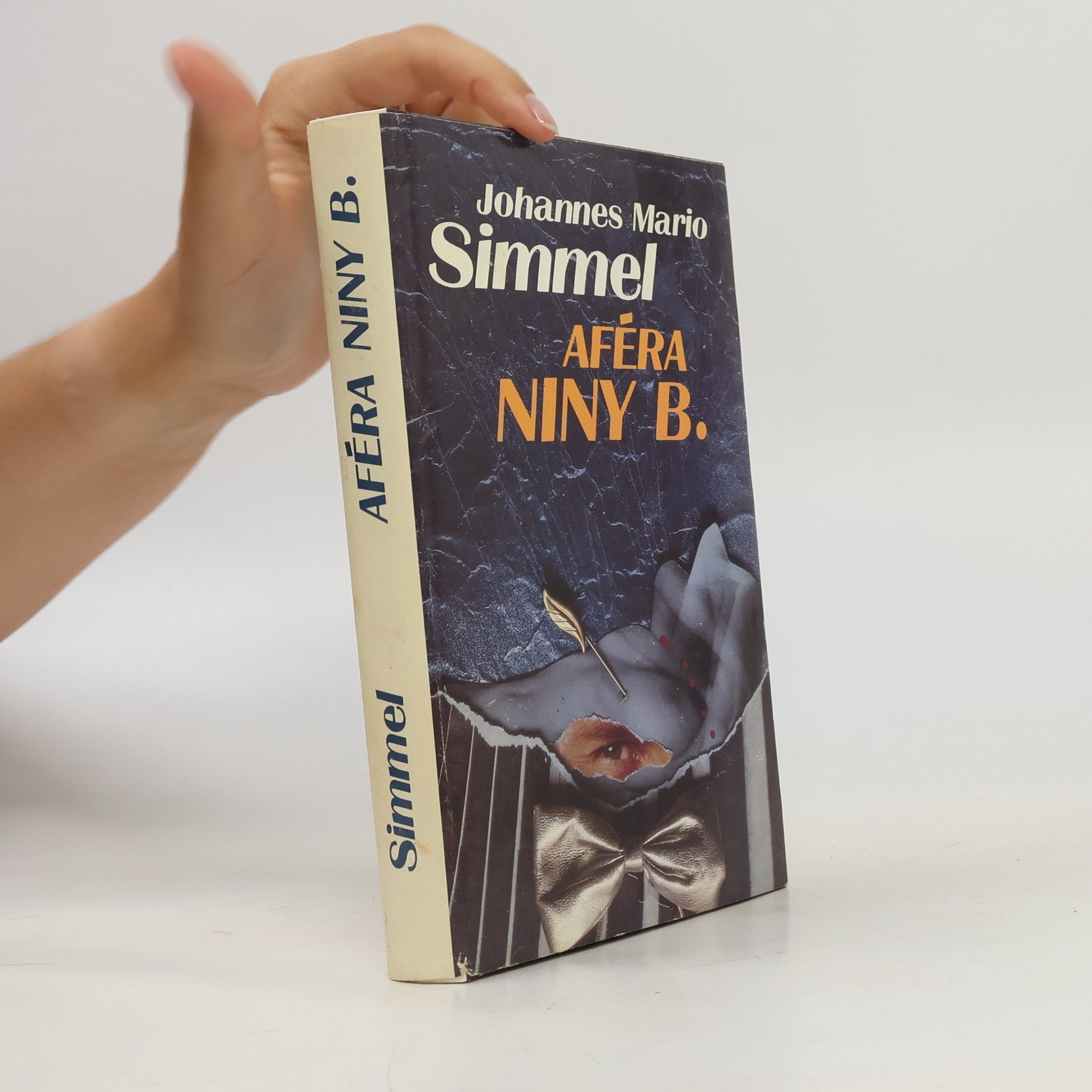 Johannes Mario Simmel Aféra Niny B.