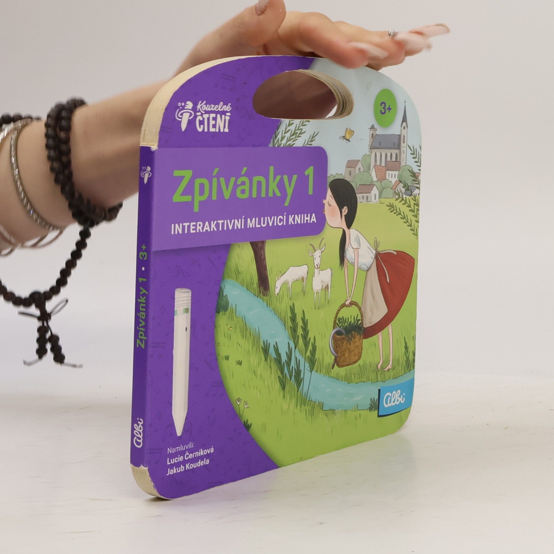 Ilona Komárková Zpívánky : interaktivní mluvicí kniha