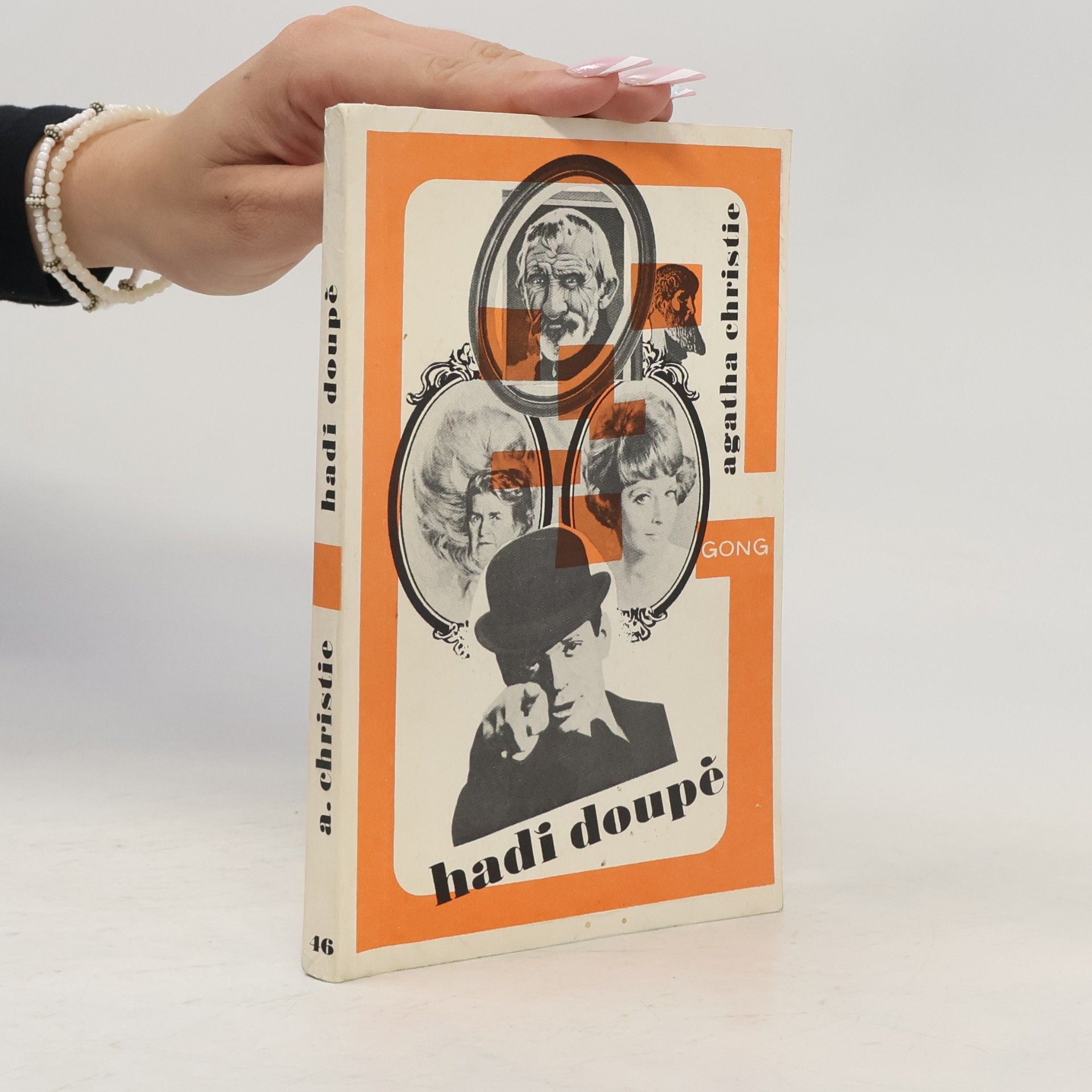 Agatha Christie Hadí doupě