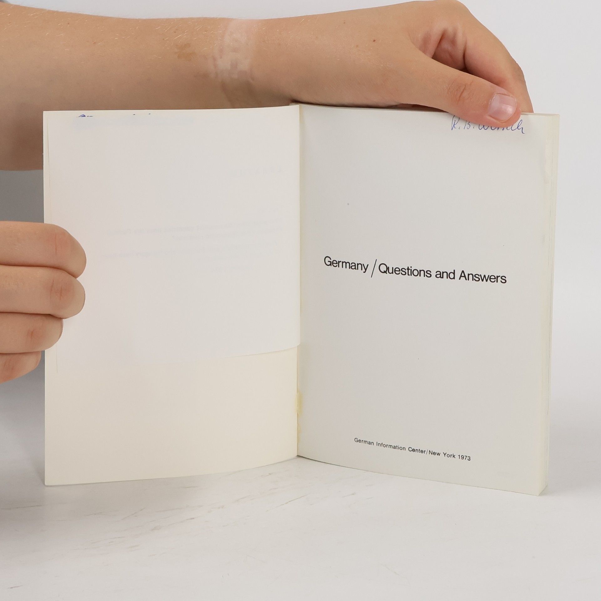Collectif d'auteurs Germany Questions and Answers
