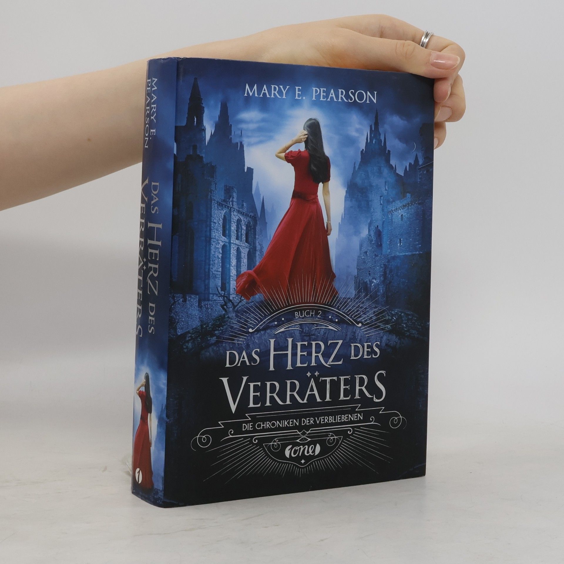 Mary E. Pearson Das Herz des Verräters
