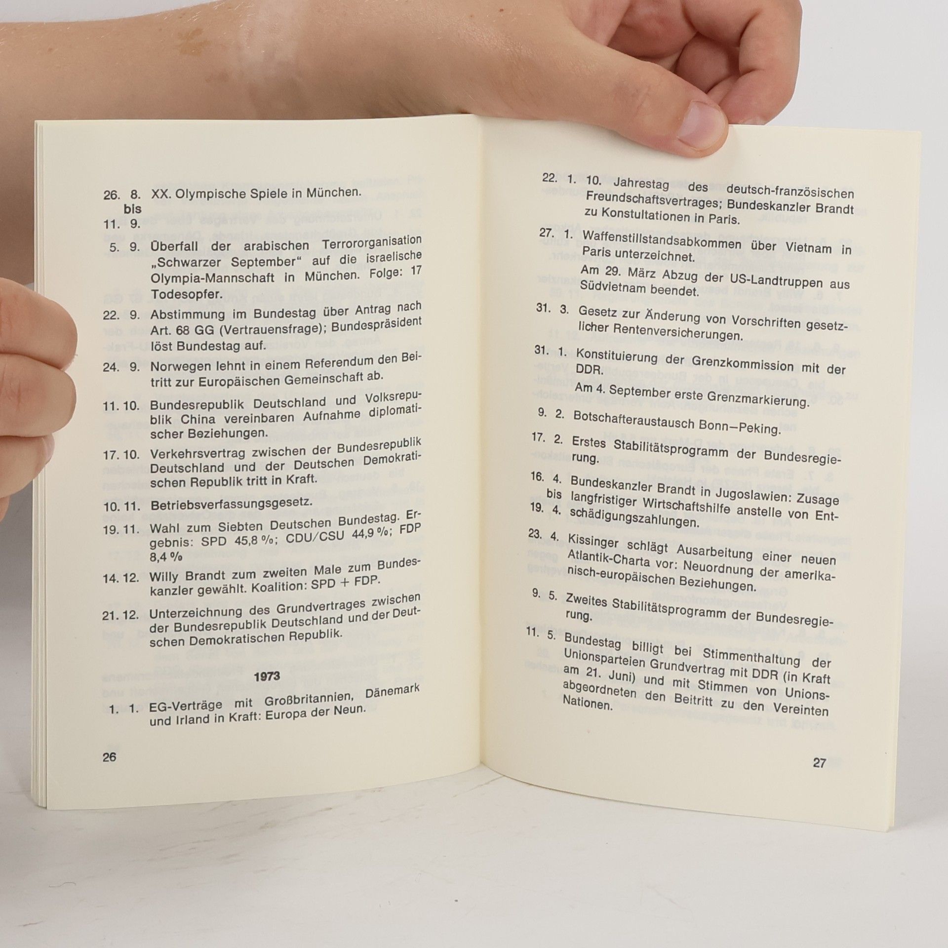 Autorenkollektiv 25 Jahre Bundesrepublik Deutschland