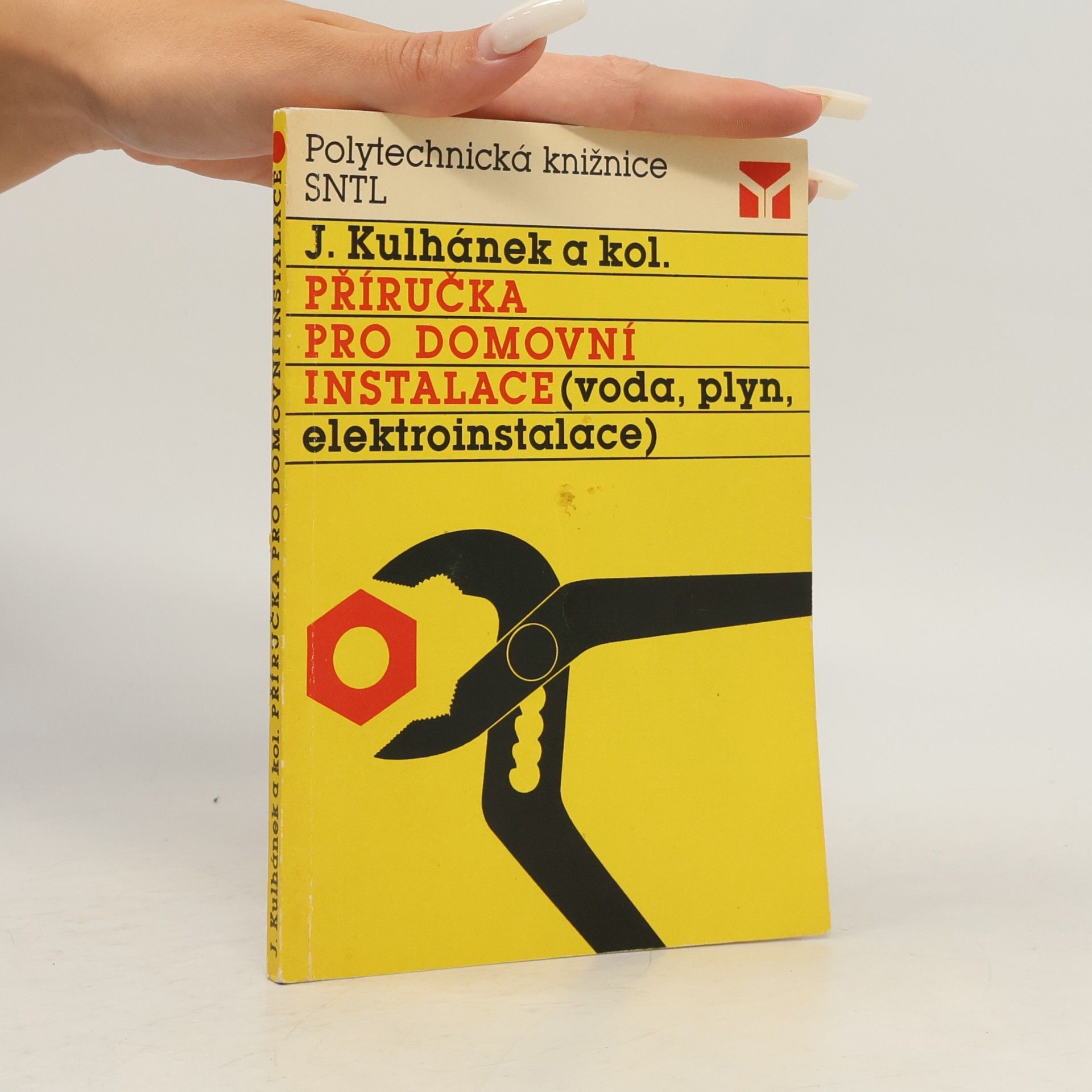 Příručka pro domovní instalace. Voda, plyn, elektroinstalace