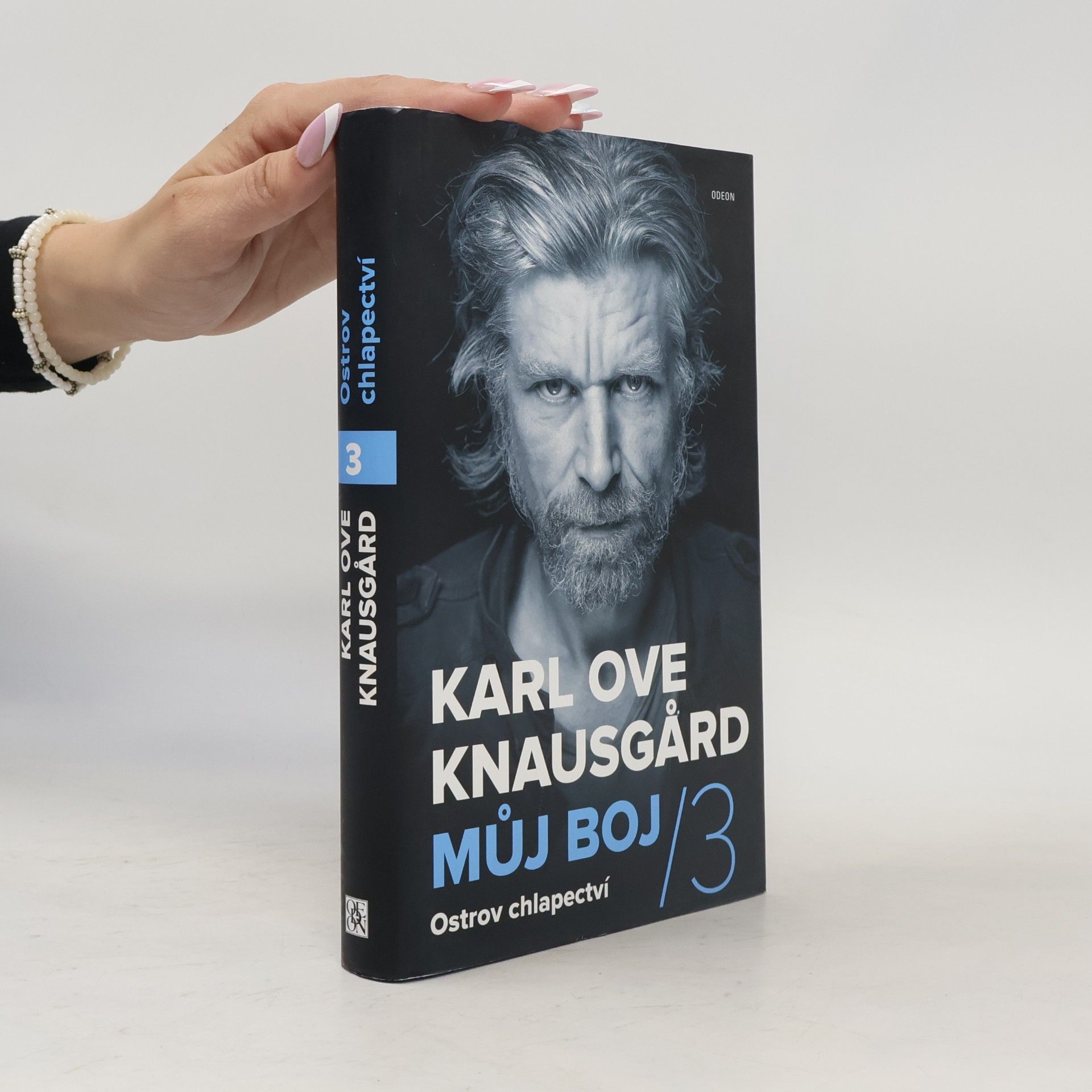 Karl Ove Knausgård Ostrov chlapectví. Můj boj 3
