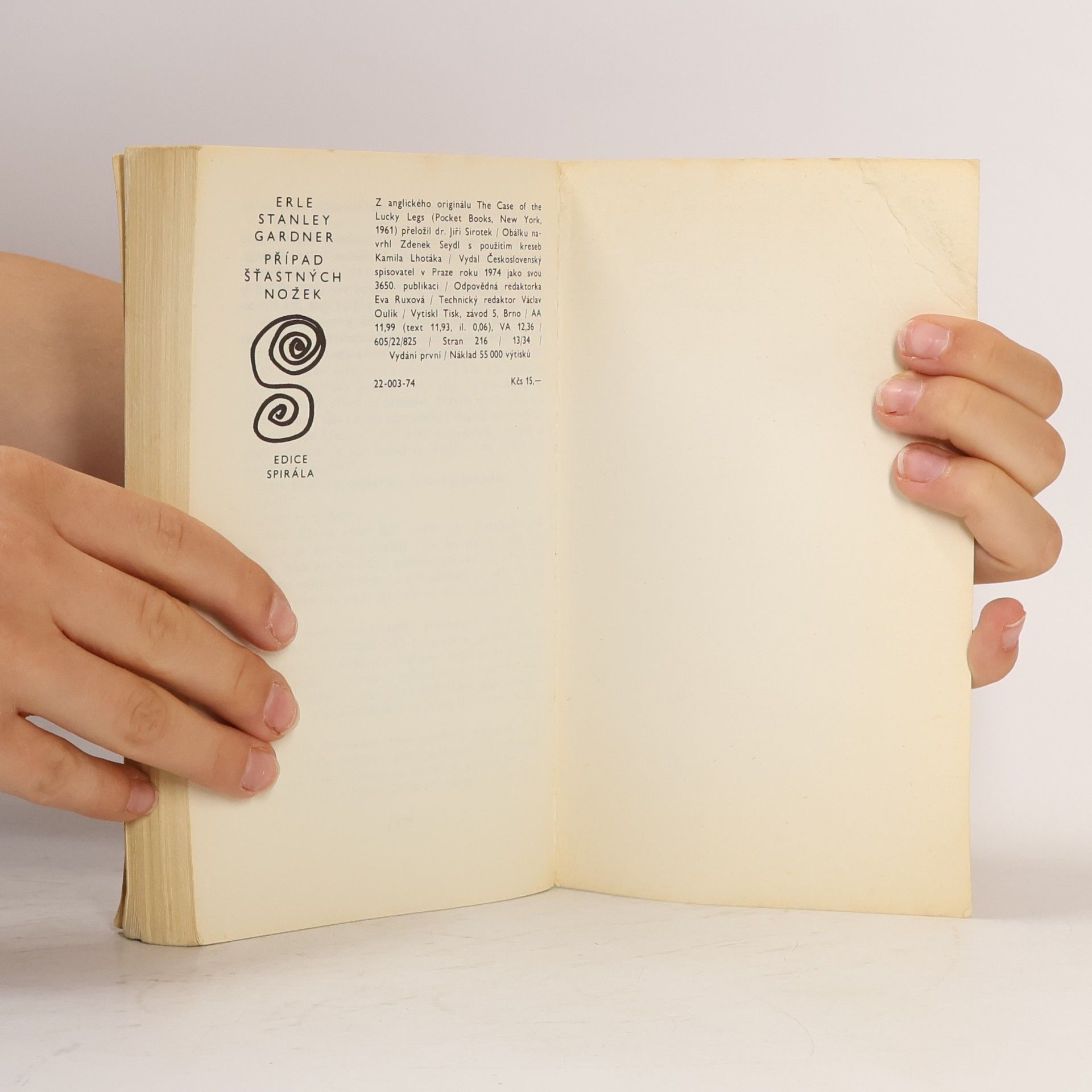 Erle Stanley Gardner Případ šťastných nožek