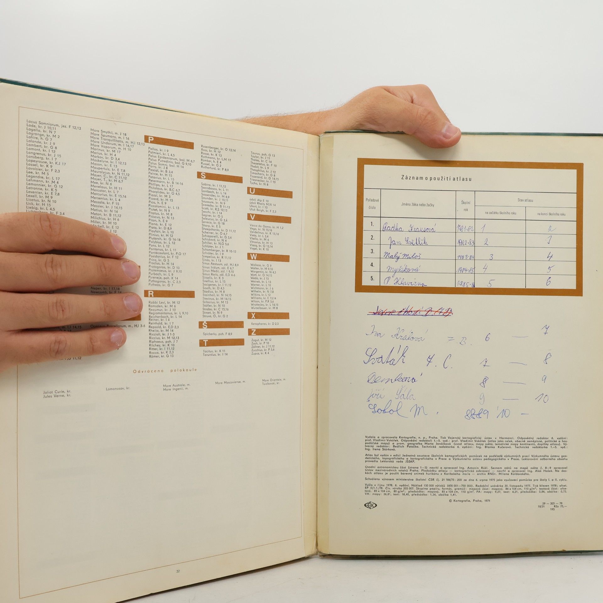Collectif d'auteurs Atlas světa