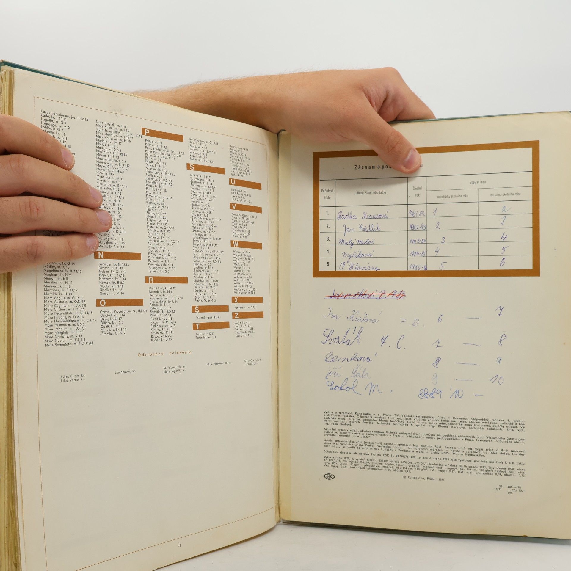 Collectif d'auteurs Atlas světa