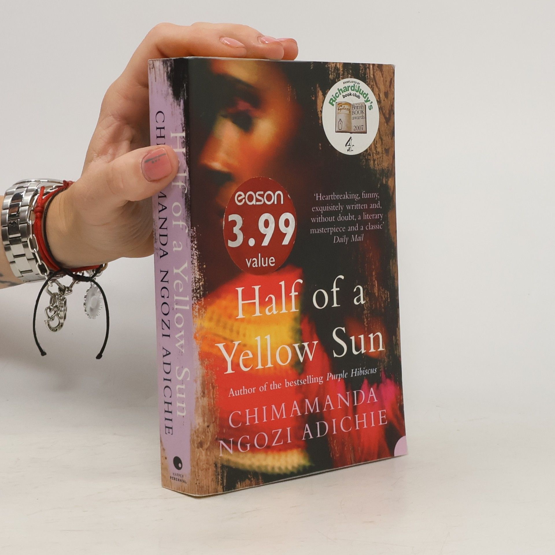 Chimamanda Ngozi Adichie Half of a Yellow Sun