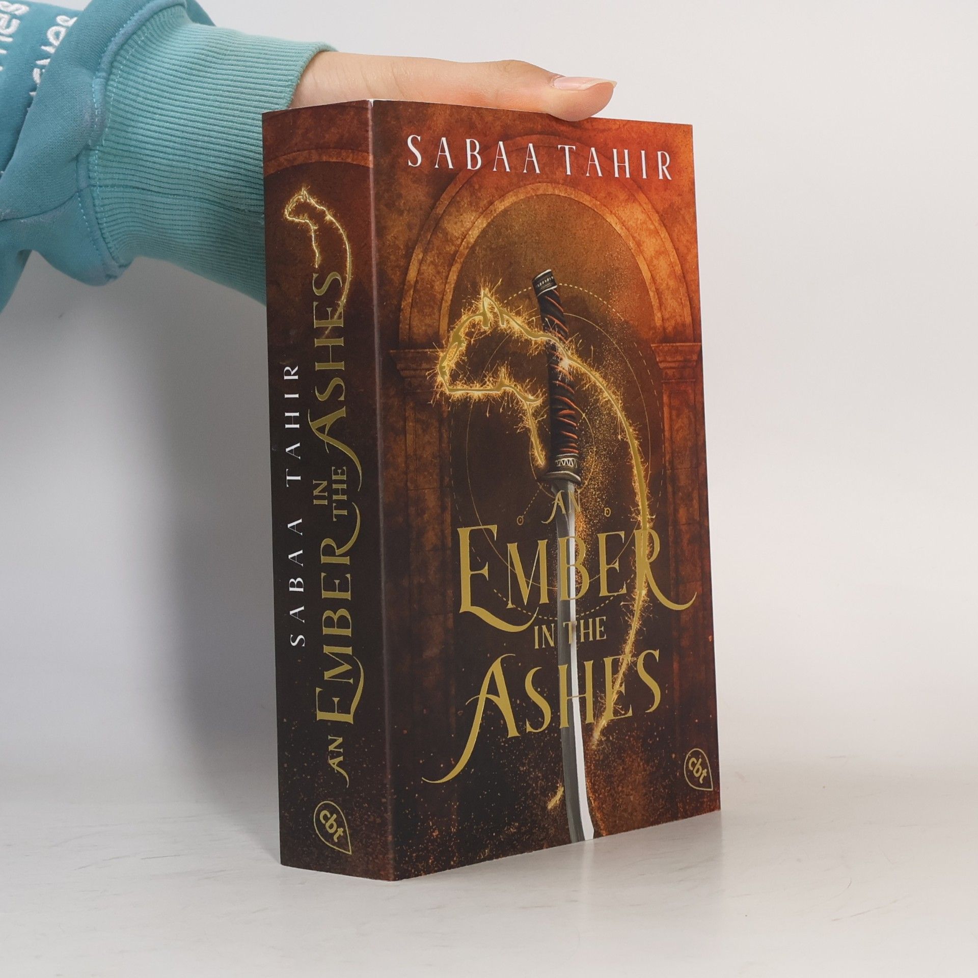 Sabaa Tahir An Ember in the Ashes