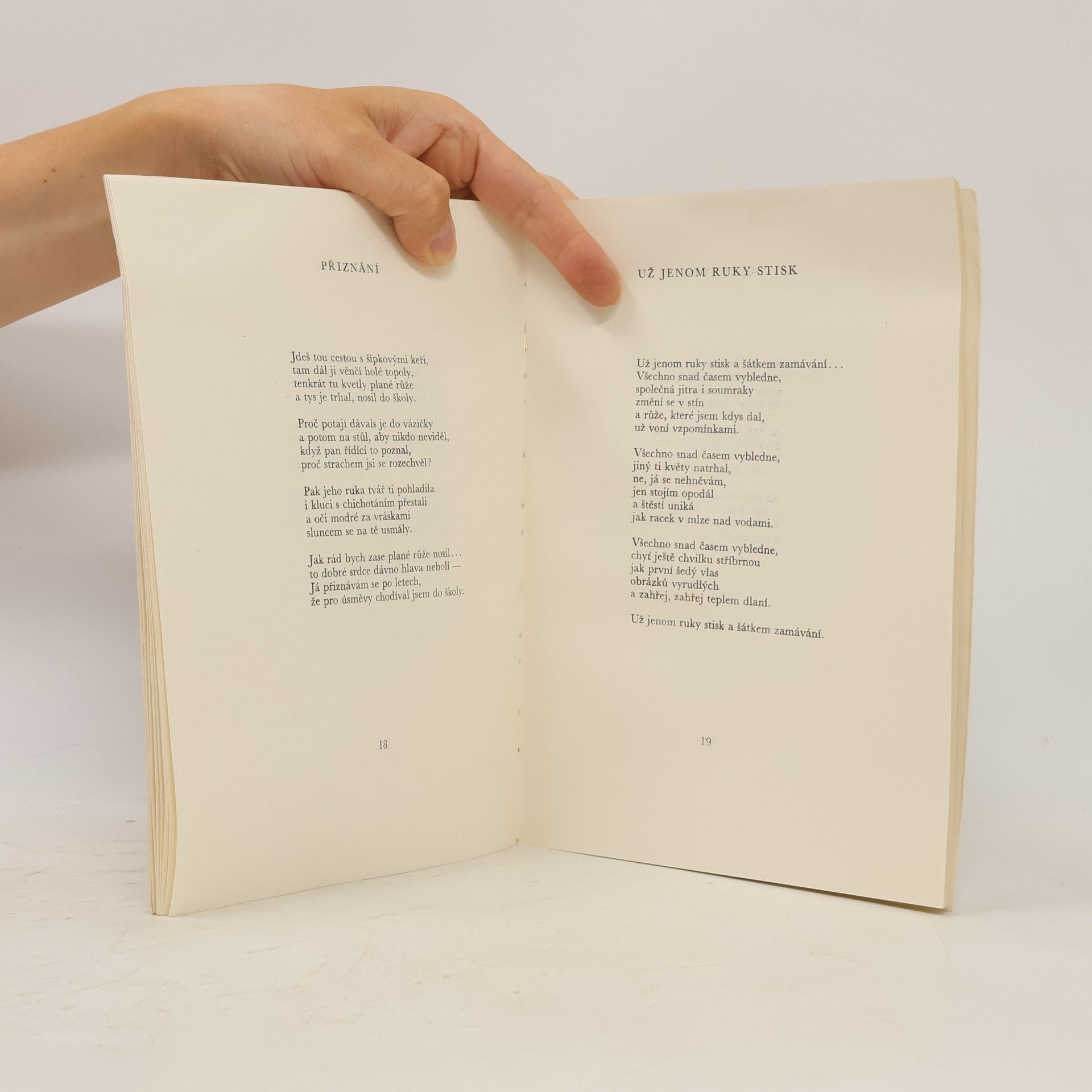 Josef Štědronský Rád vracel bych se : Chvála vodňanské krajiny : Sbírka poezie