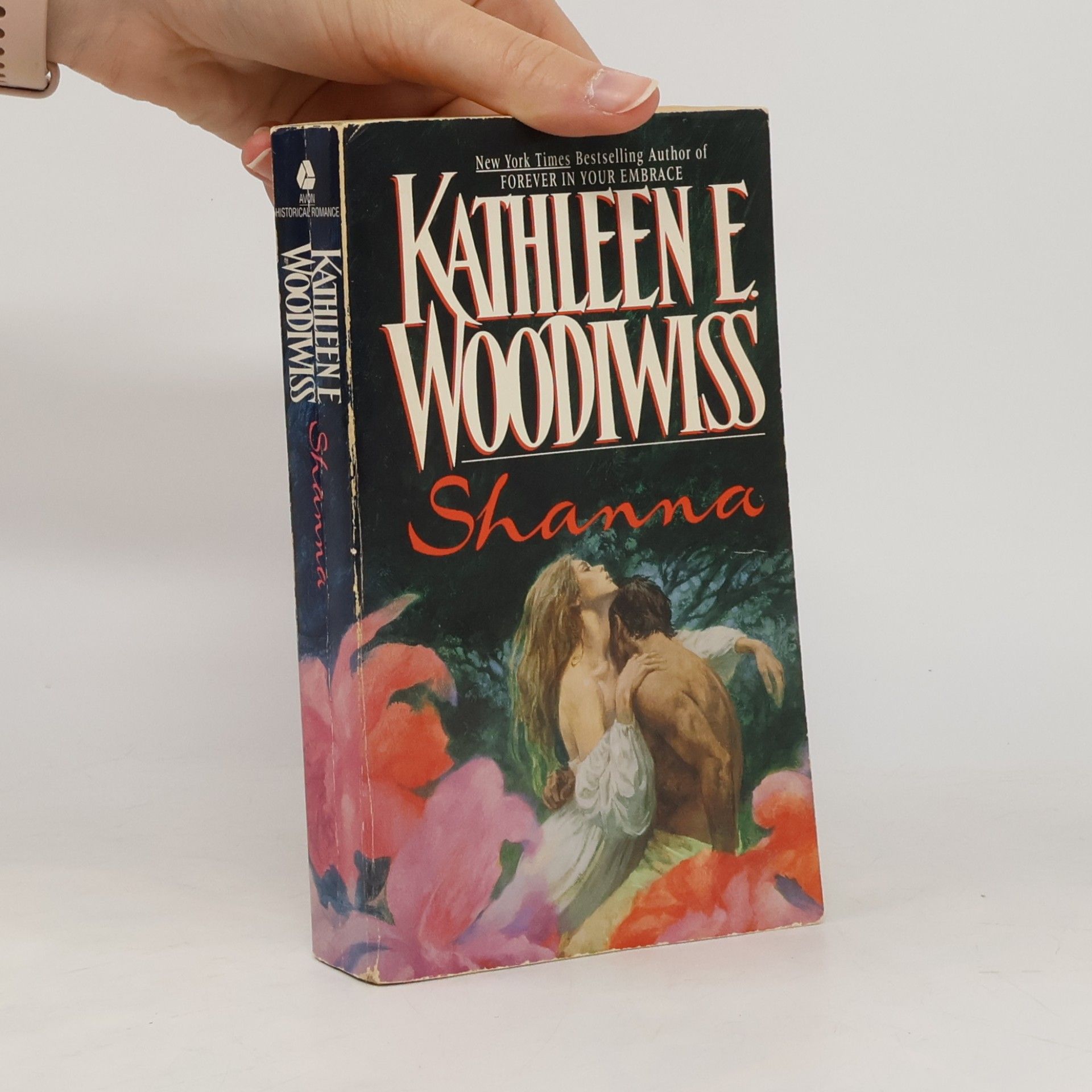 Kathleen E. Woodiwiss Shanna, English edition
