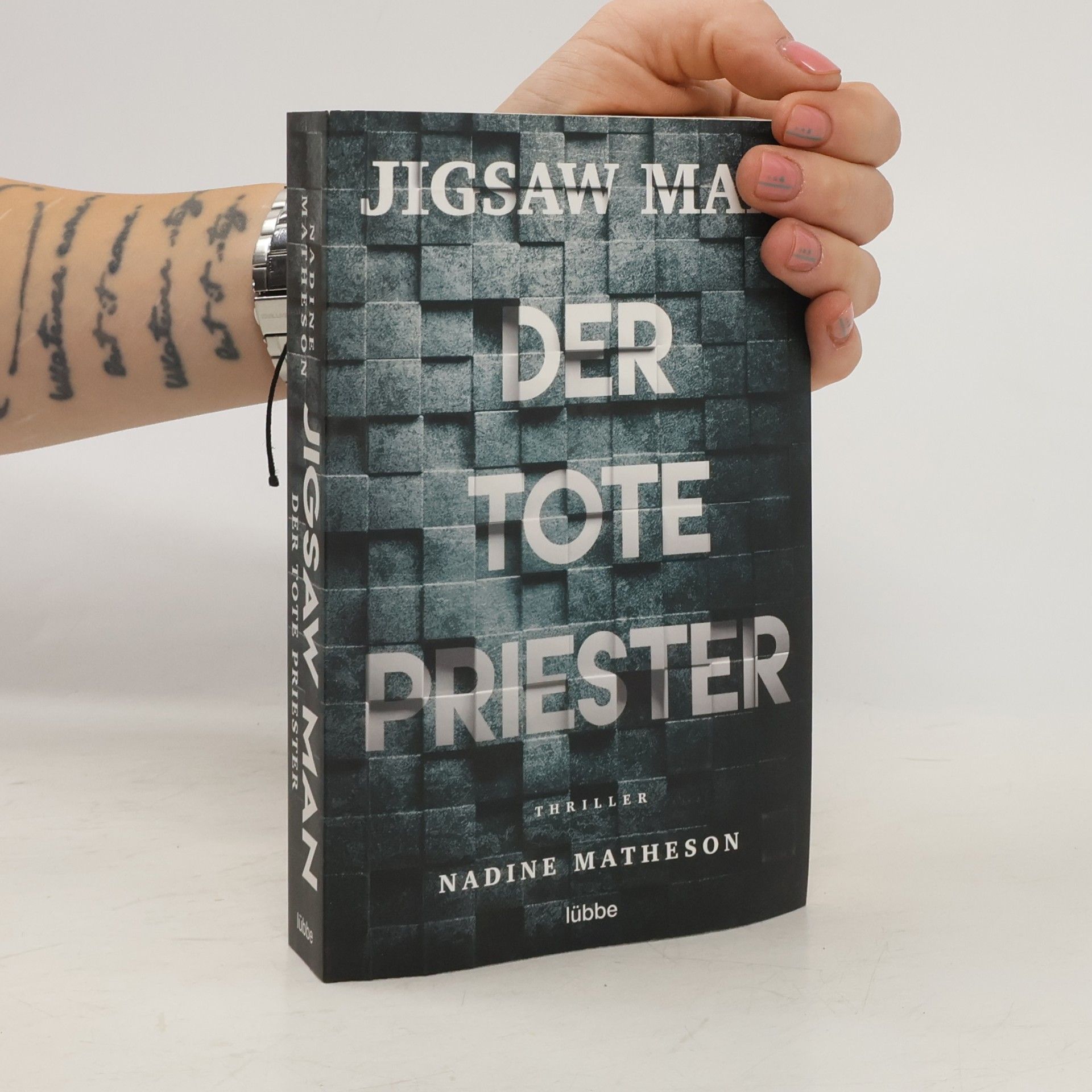 Nadine Matheson Jigsaw Man. Der tote Priester